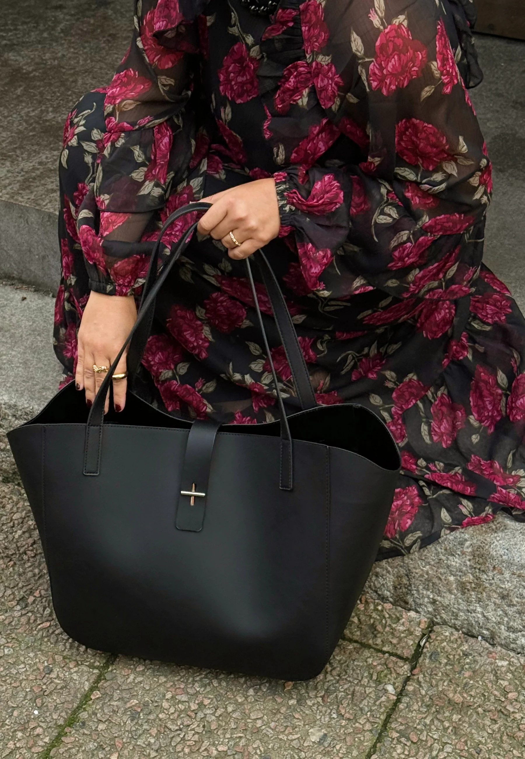 2-in-1 Tote Bag - Image 2