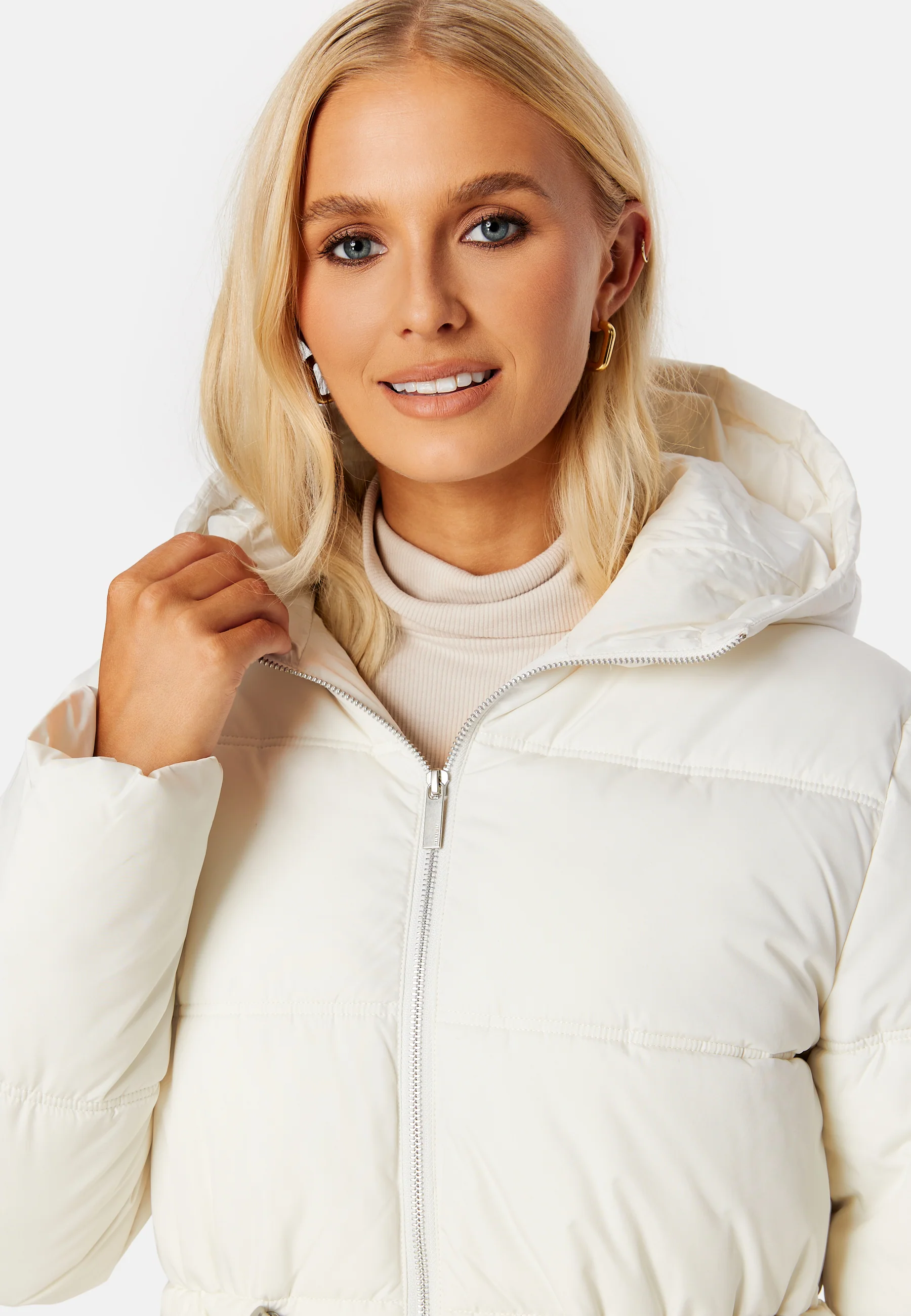 Alina Puffer Jacket - Image 5