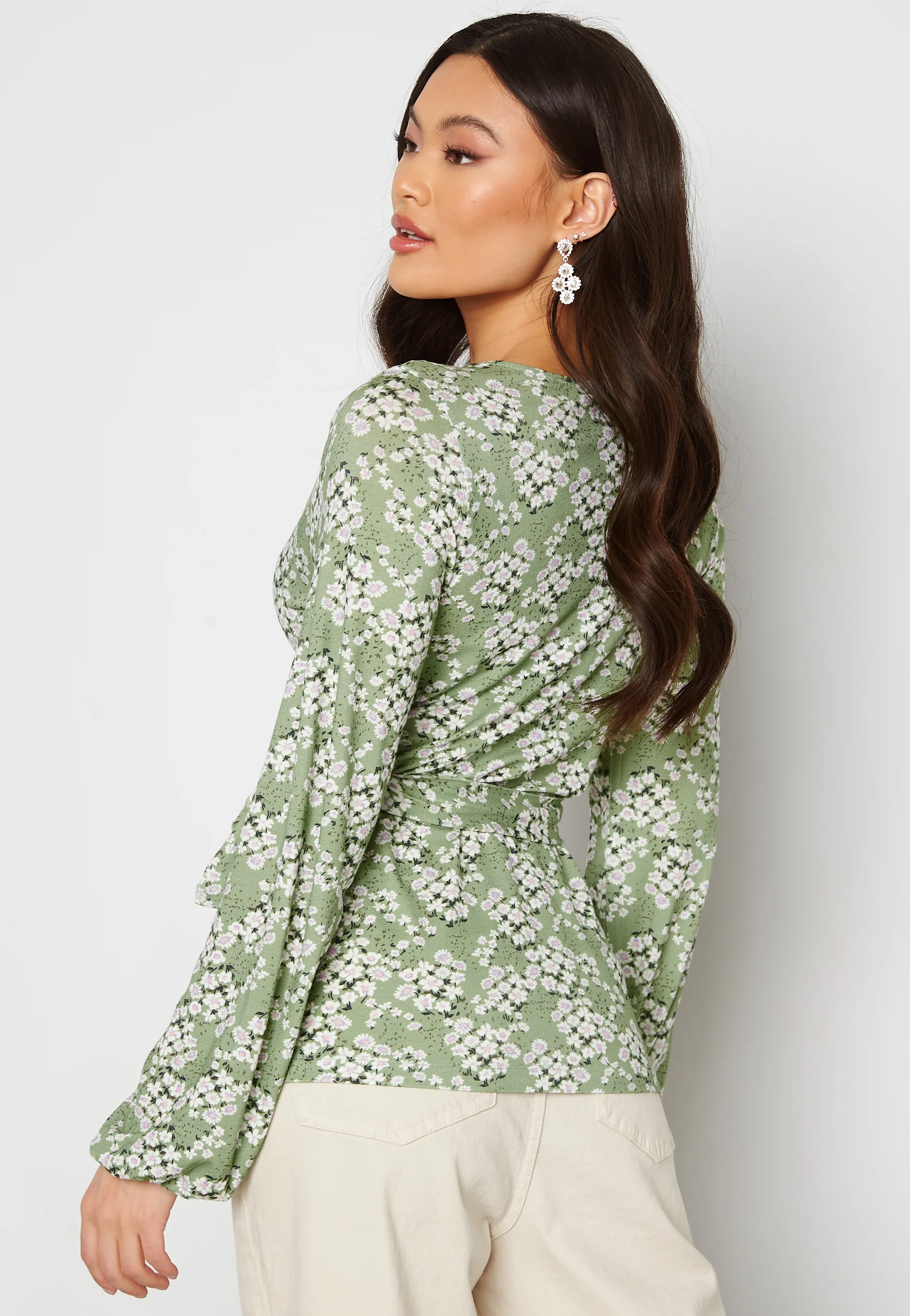Amanda puff sleeve wrap top - Image 3