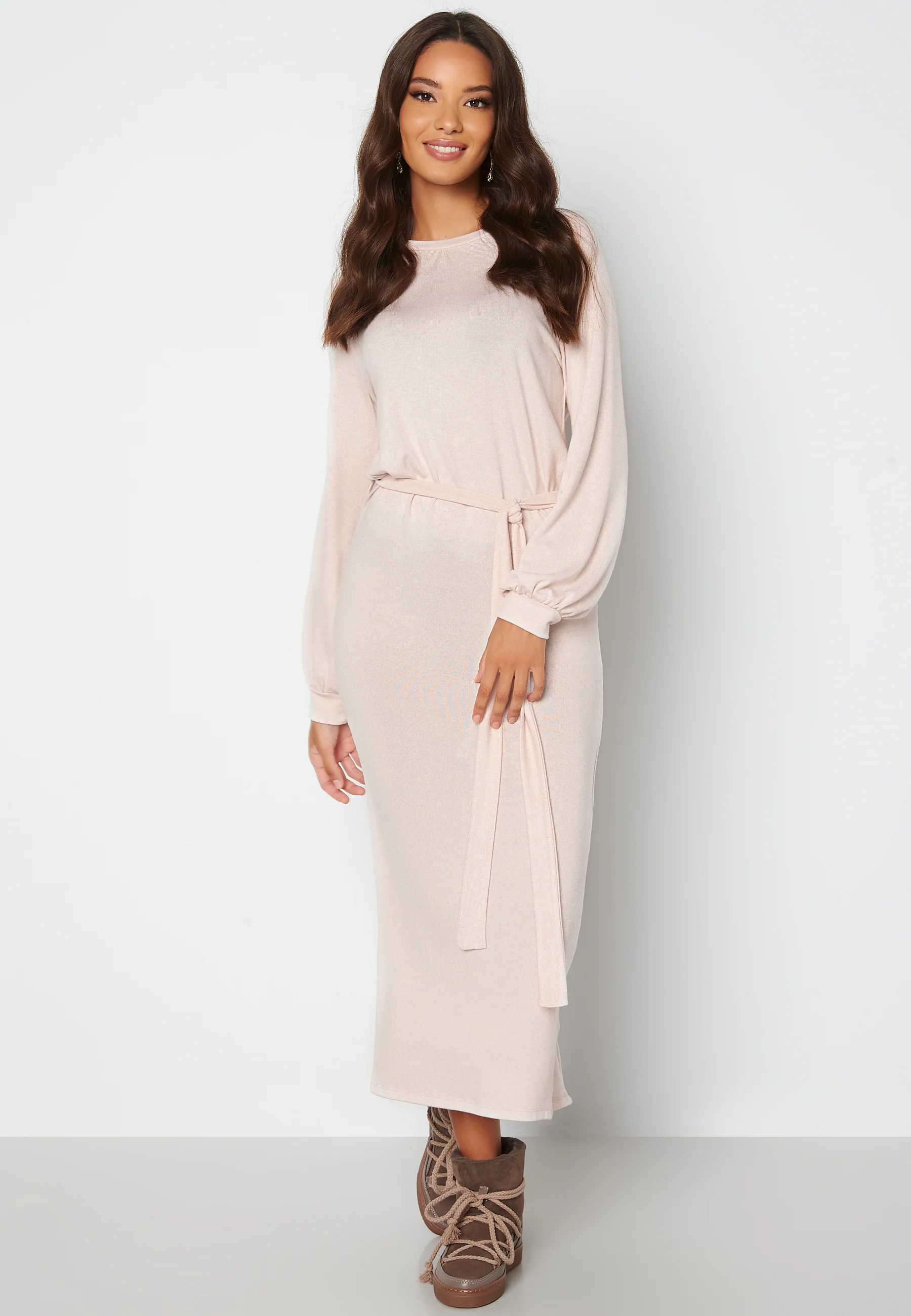 Amira fine knitted dress - Image 5