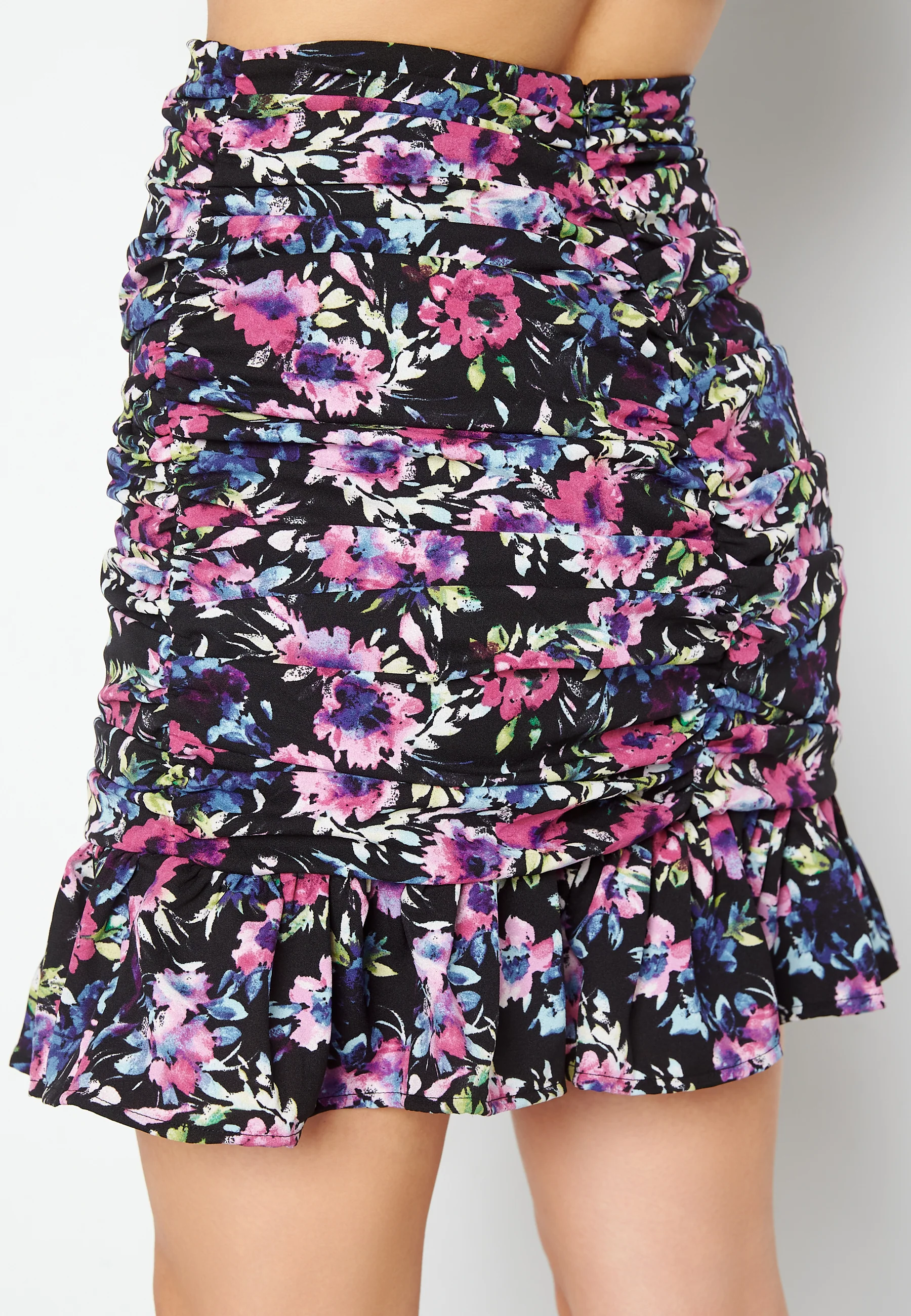 Anna Short Ruching Skirt - Image 4