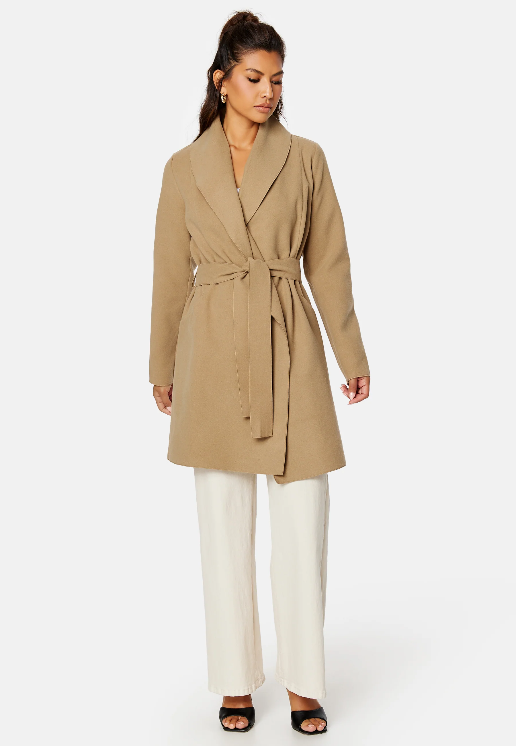 Apple New Coat - Image 2