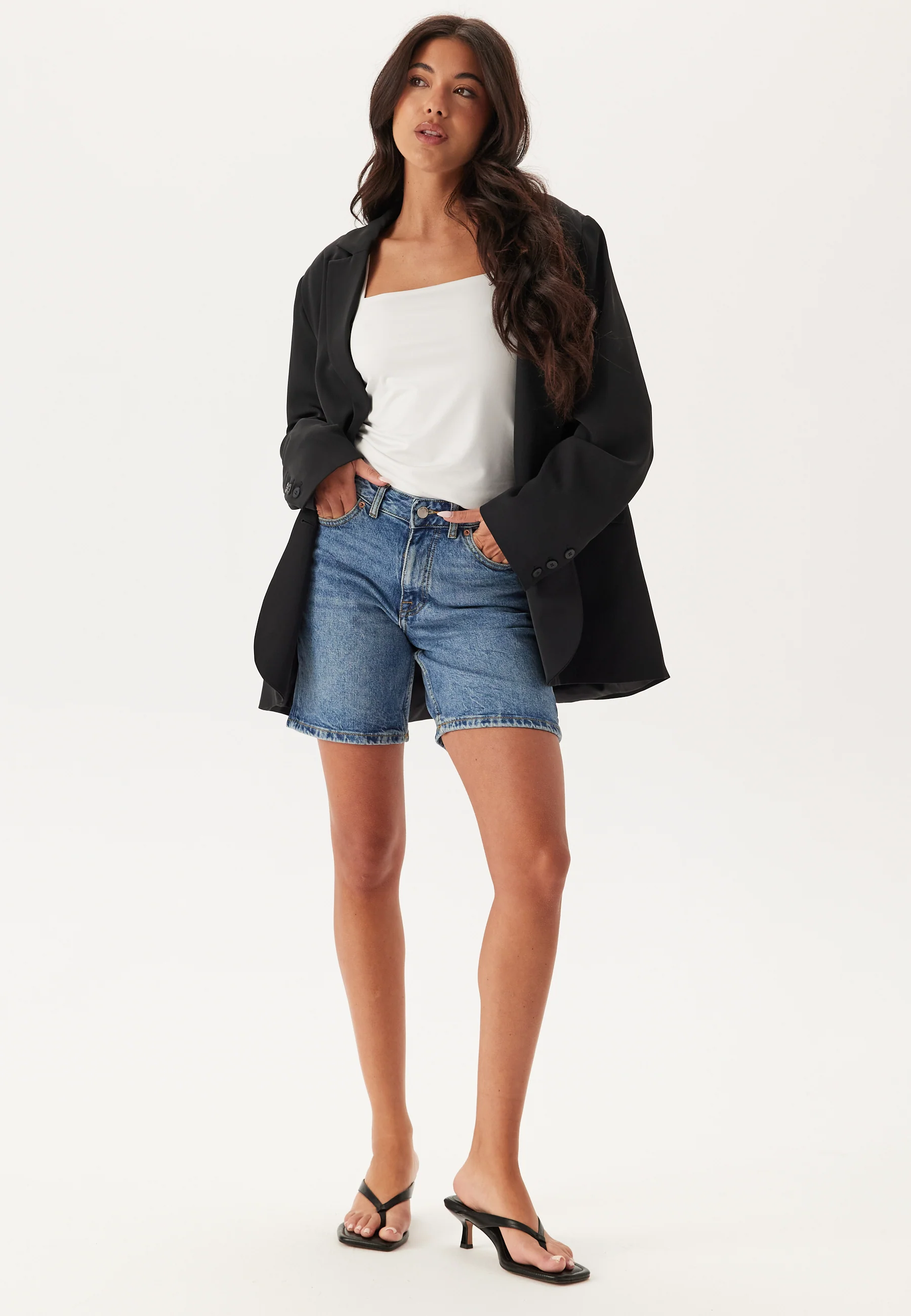 Arch Shorts - Image 4