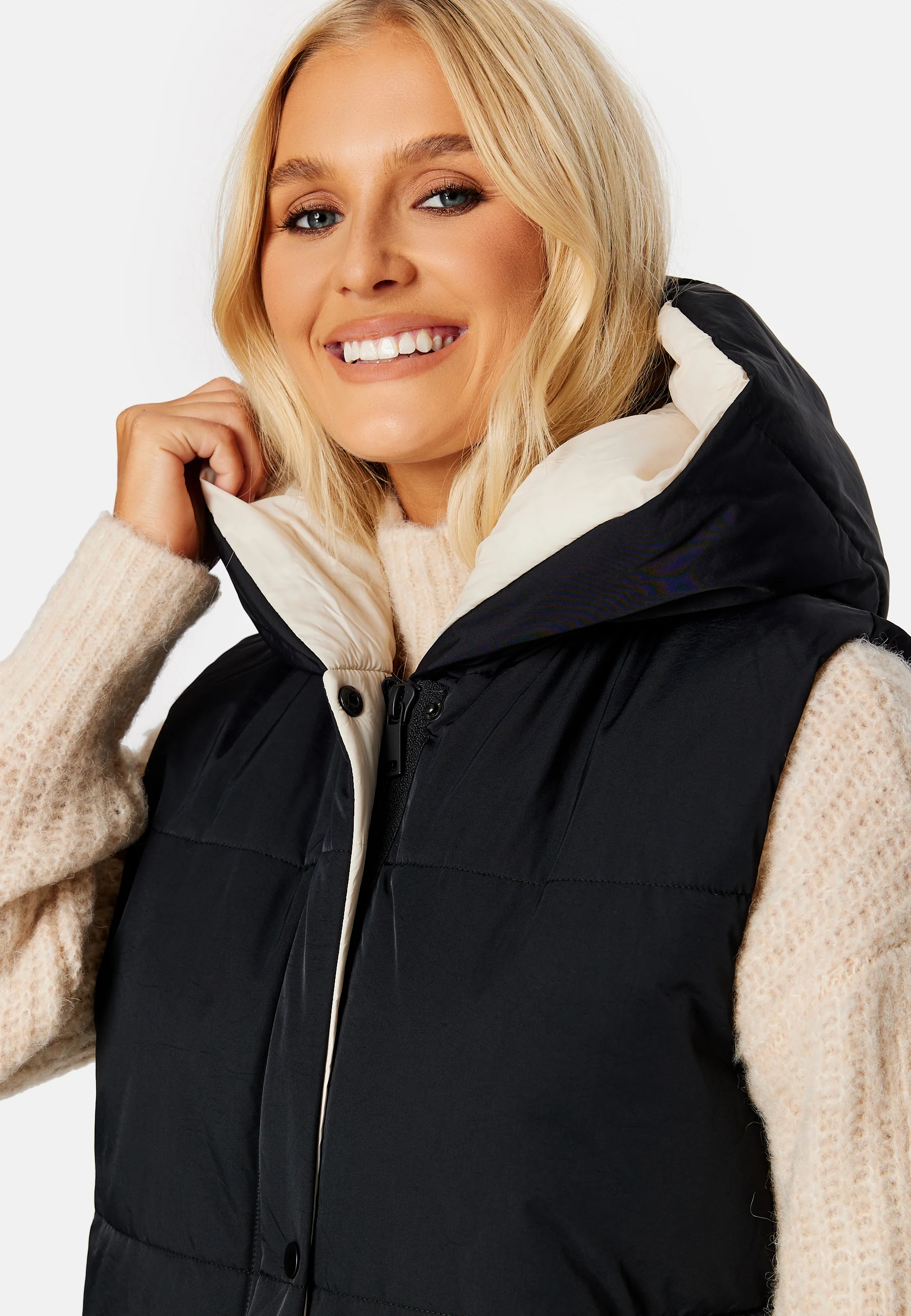Aria S/L Hoodie Vest - Image 6