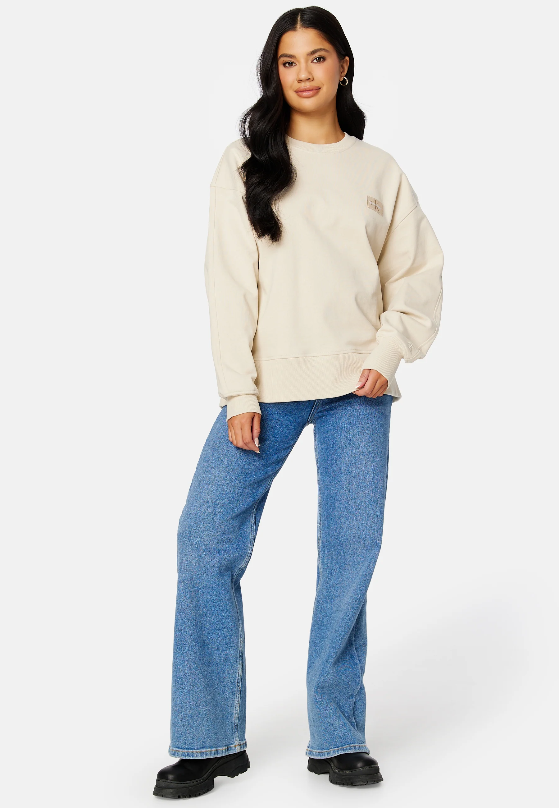 Badge Oversized Crew Neck - Image 2