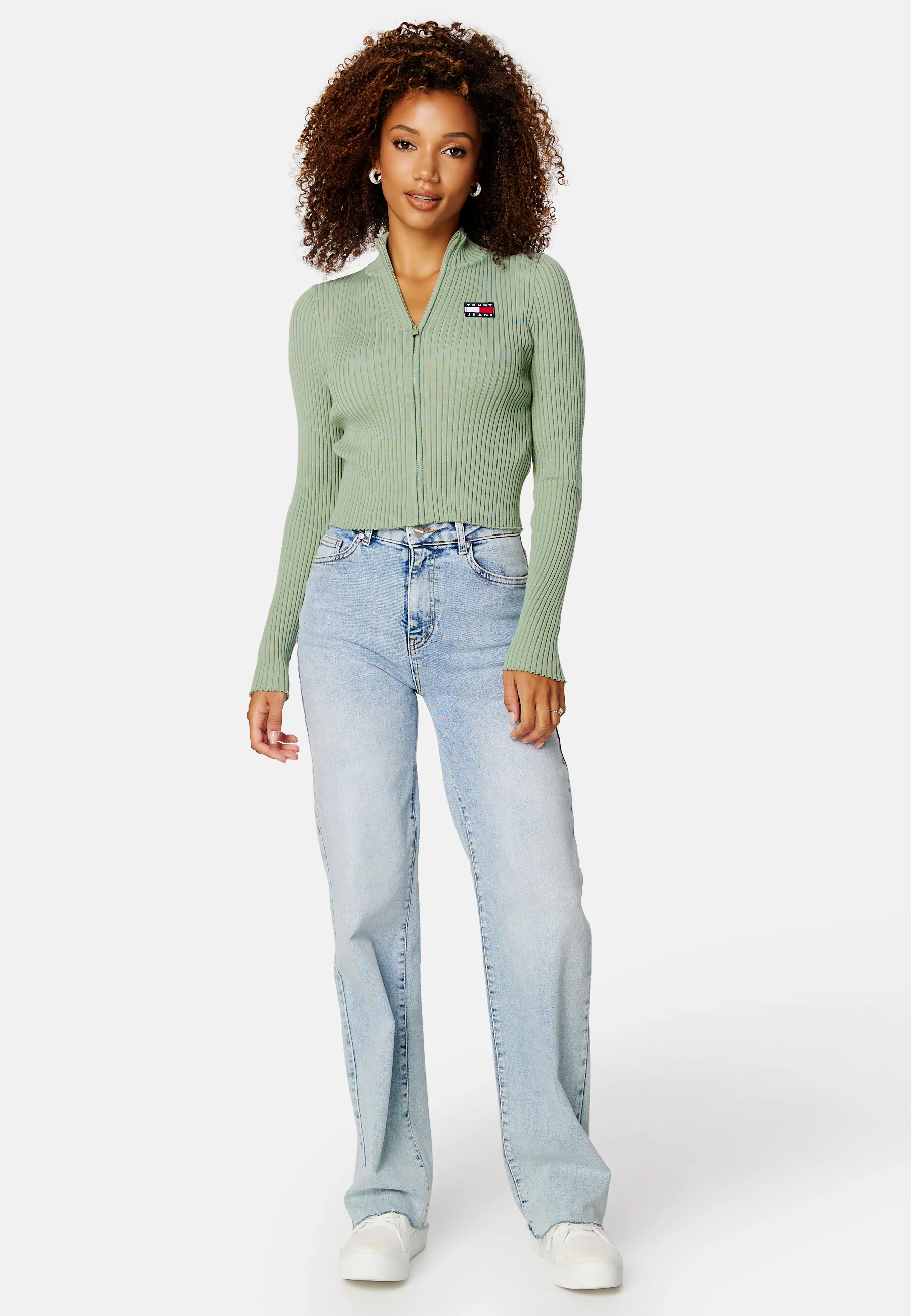 Badge Zip Trhu Sweater - Image 2