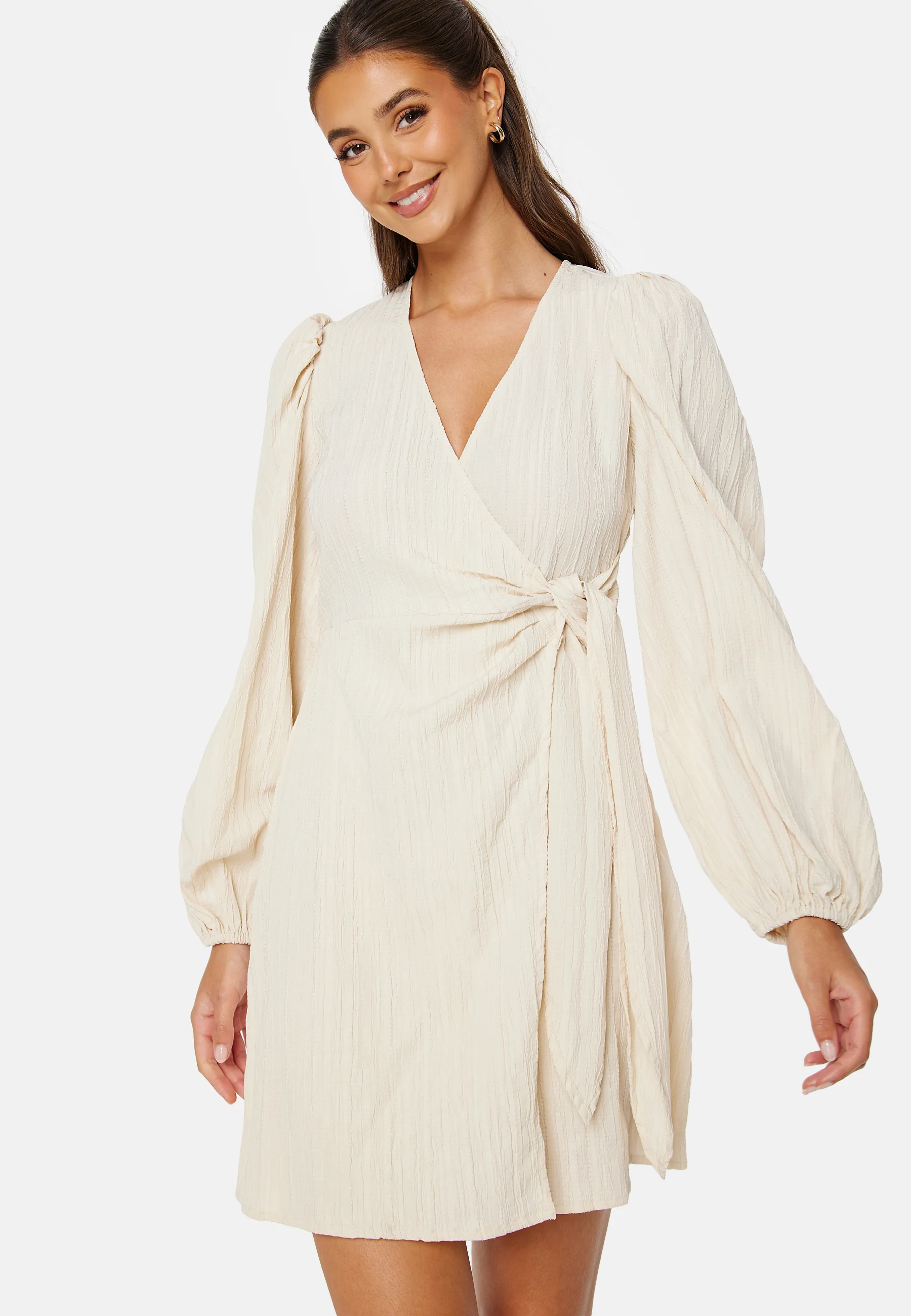 Balloon Sleeve Structured Wrap Dress - Image 3