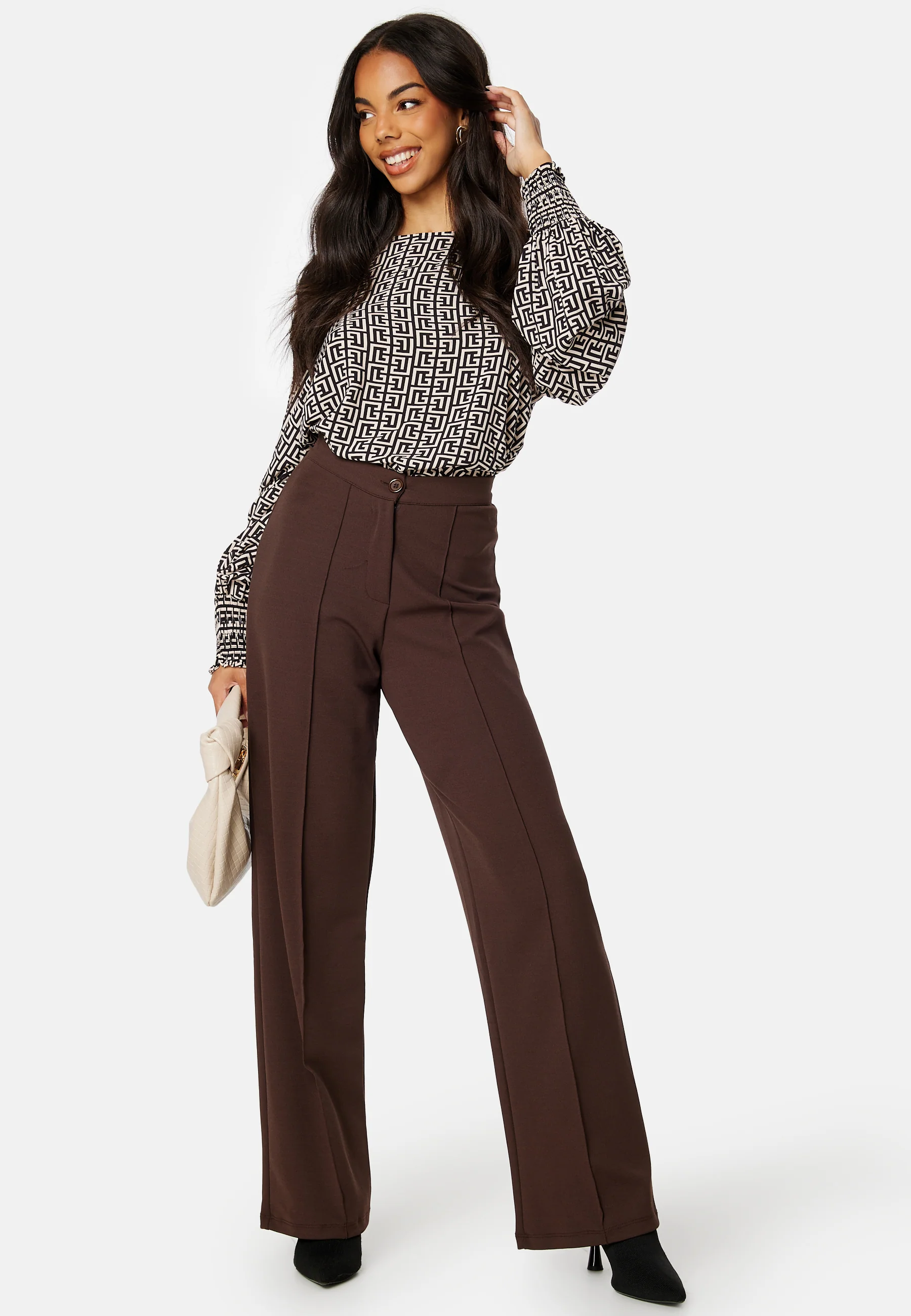 Bana L/S Smock Sleeve Top - Image 3