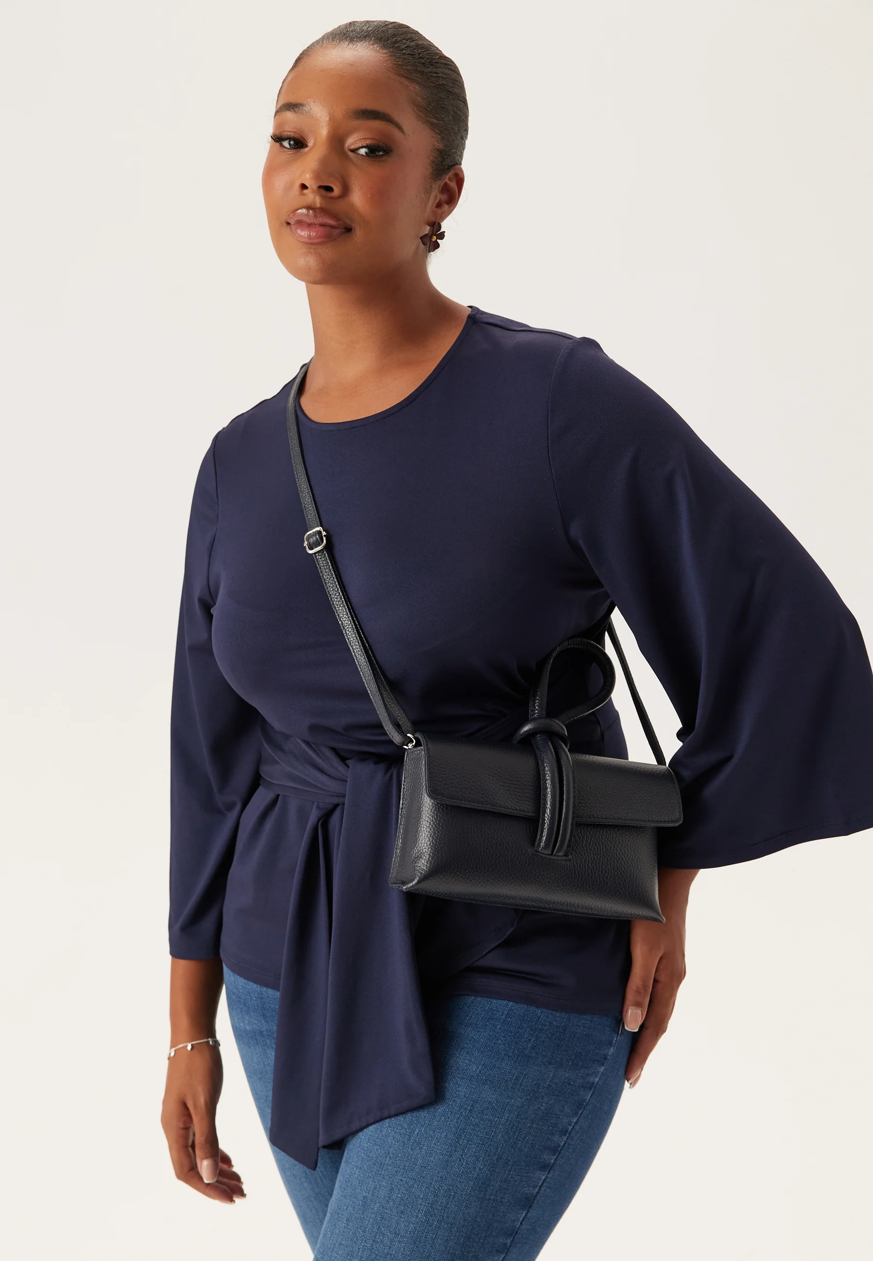 Barletta Small Leather Bag - Image 2