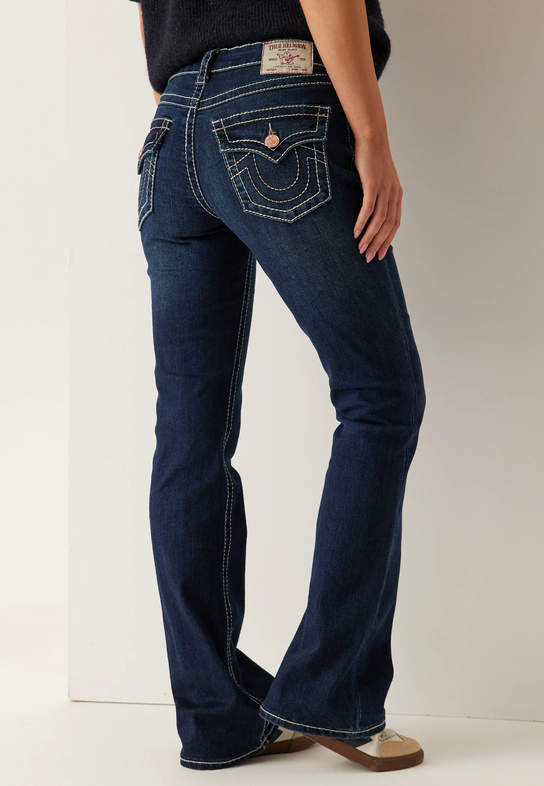 Becca Mr Bootcut Flap Big T