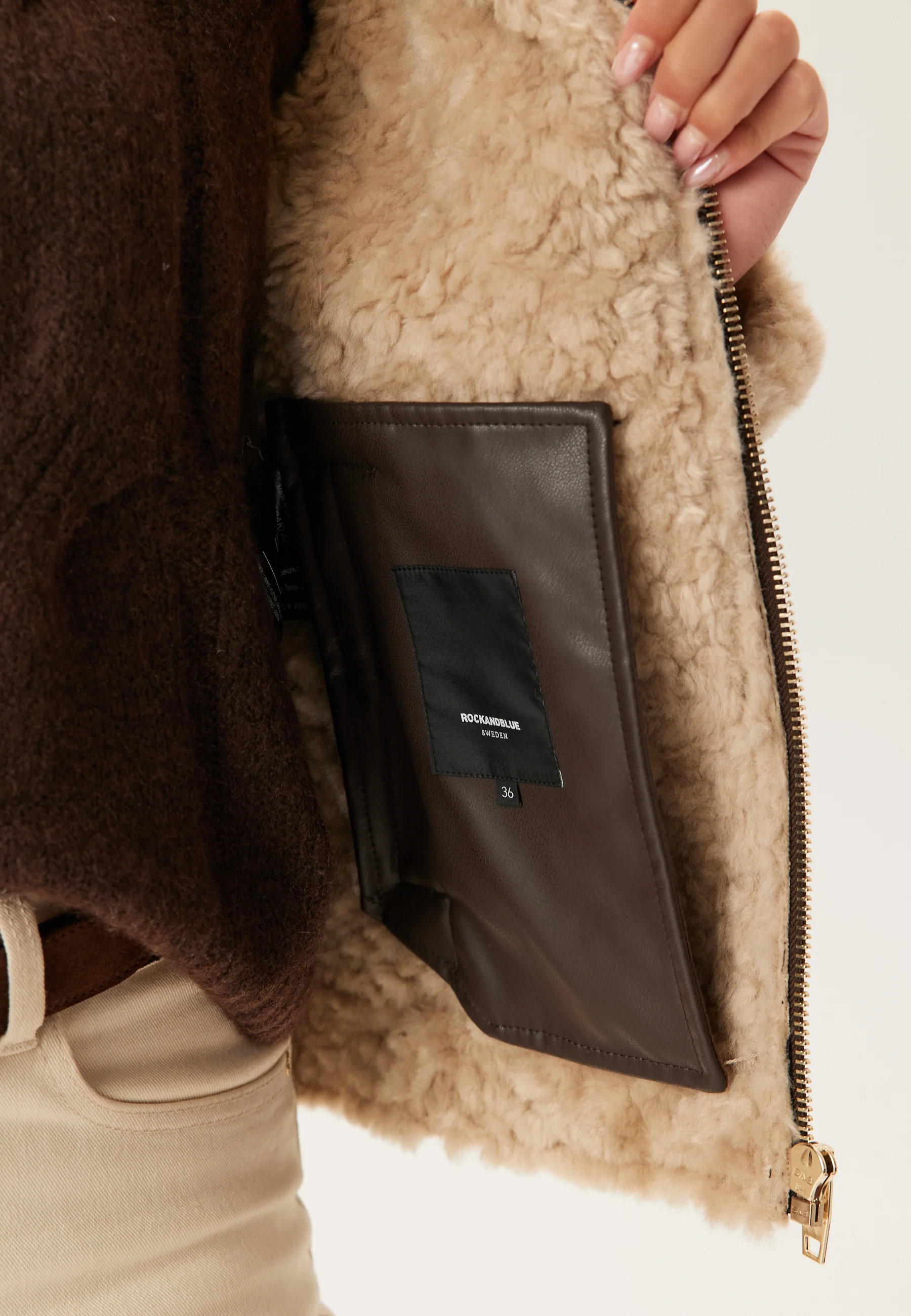 Belle Jacket - Image 5