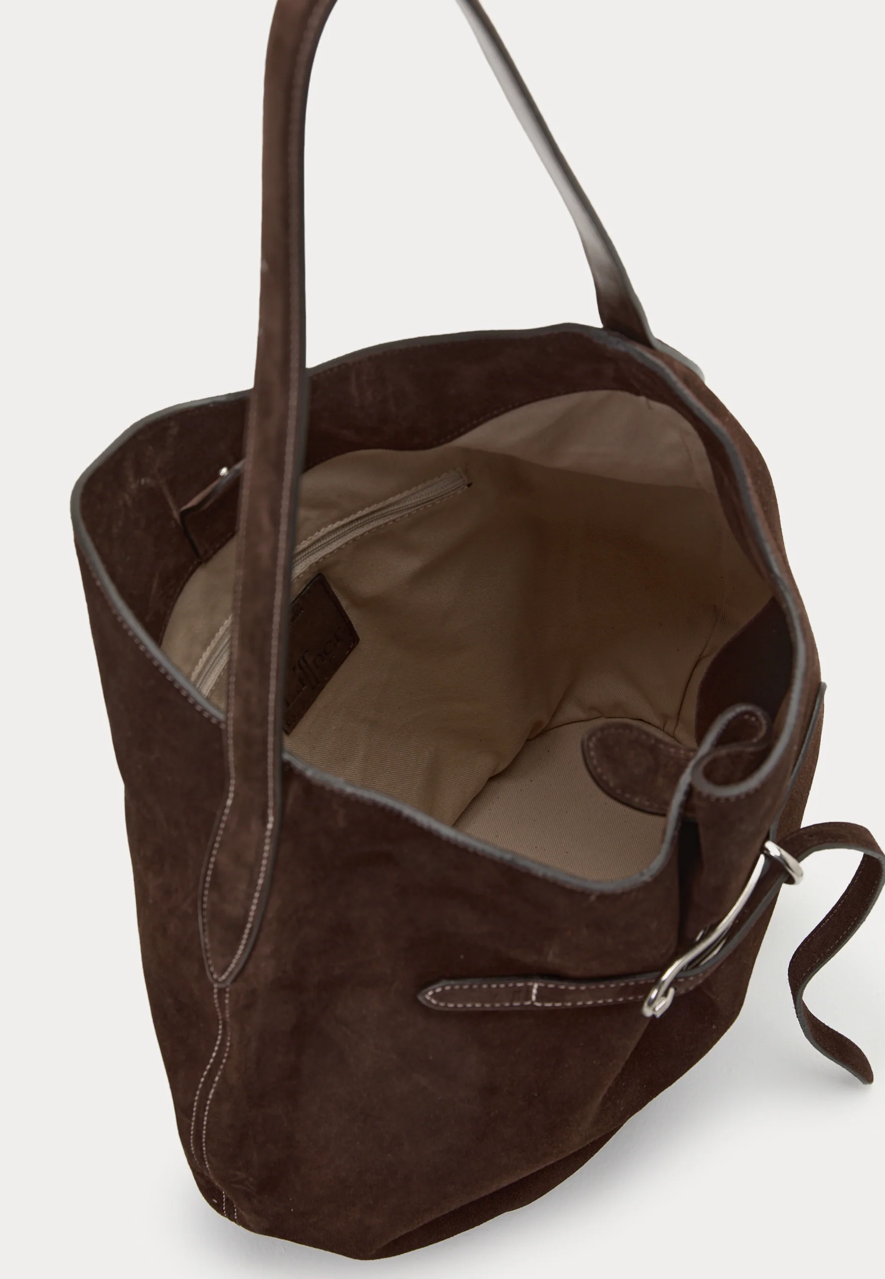 Belted Bucket Bag Large - Image 4