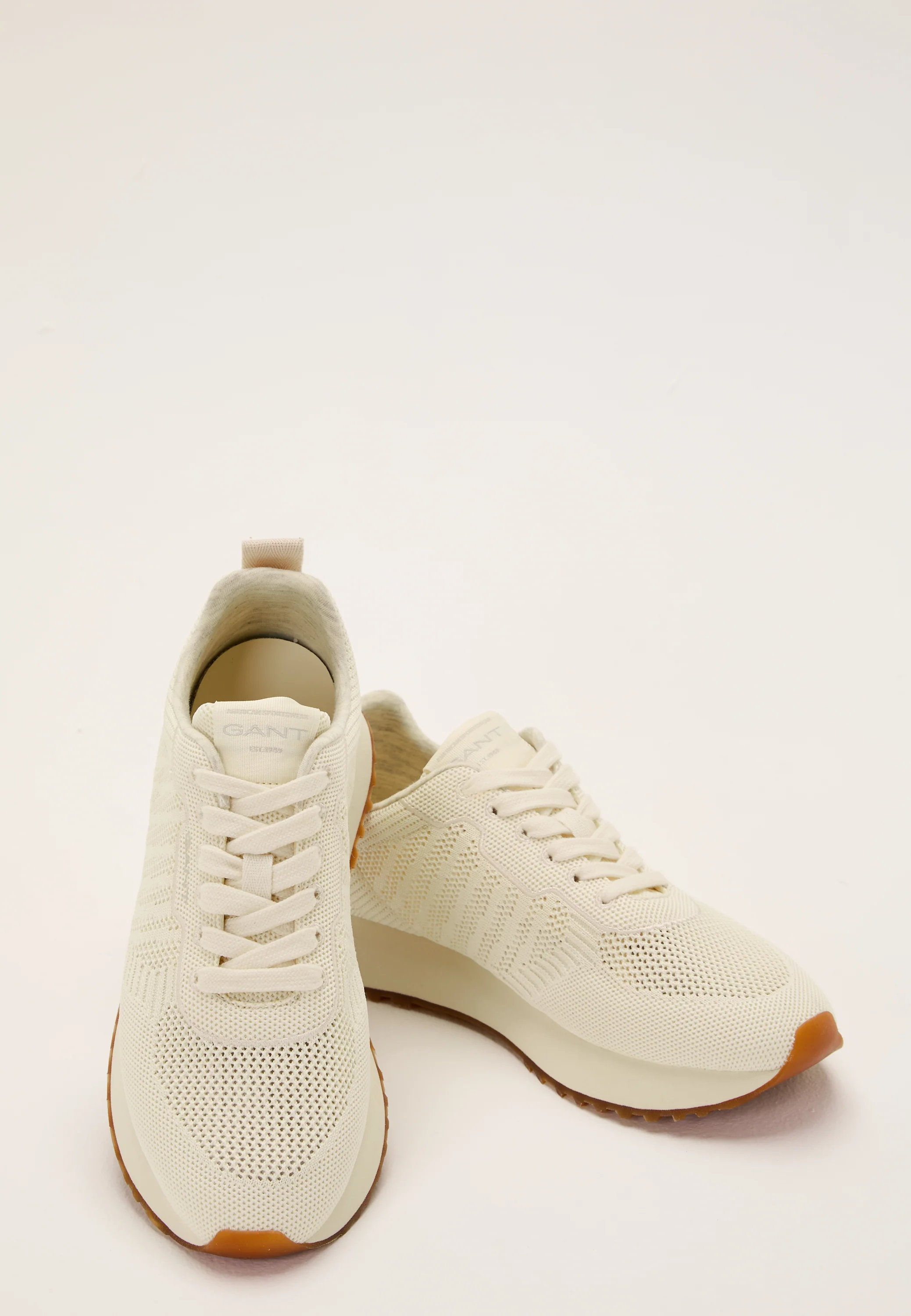 Bevinda Sneaker - Image 2