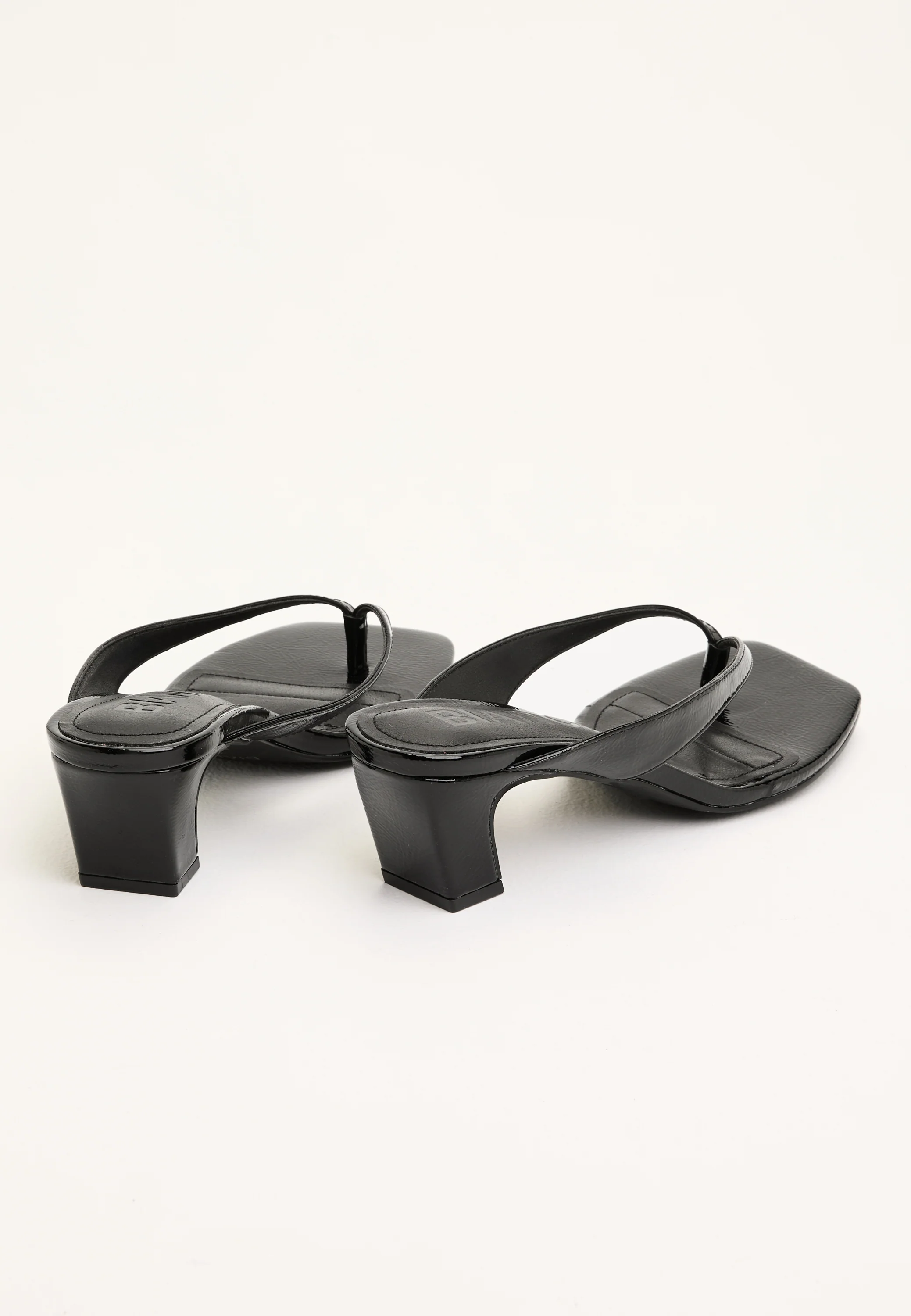 Biaspice Toe Post Faux Leather - Image 6