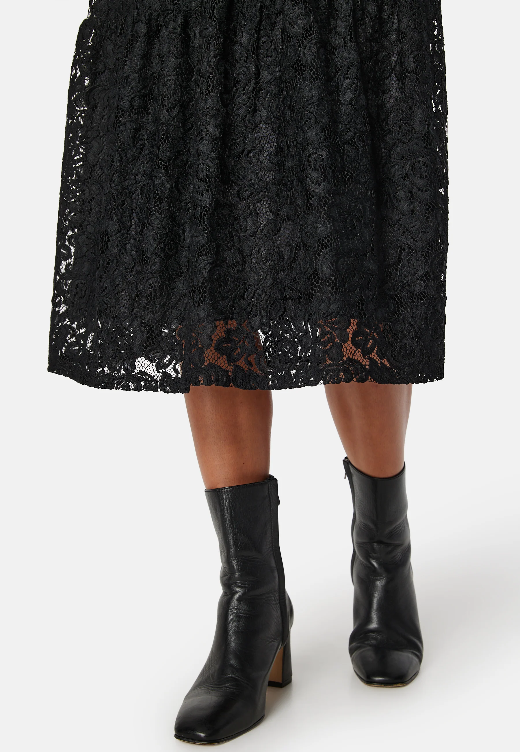 Blanca Midi Lace Dress - Image 4