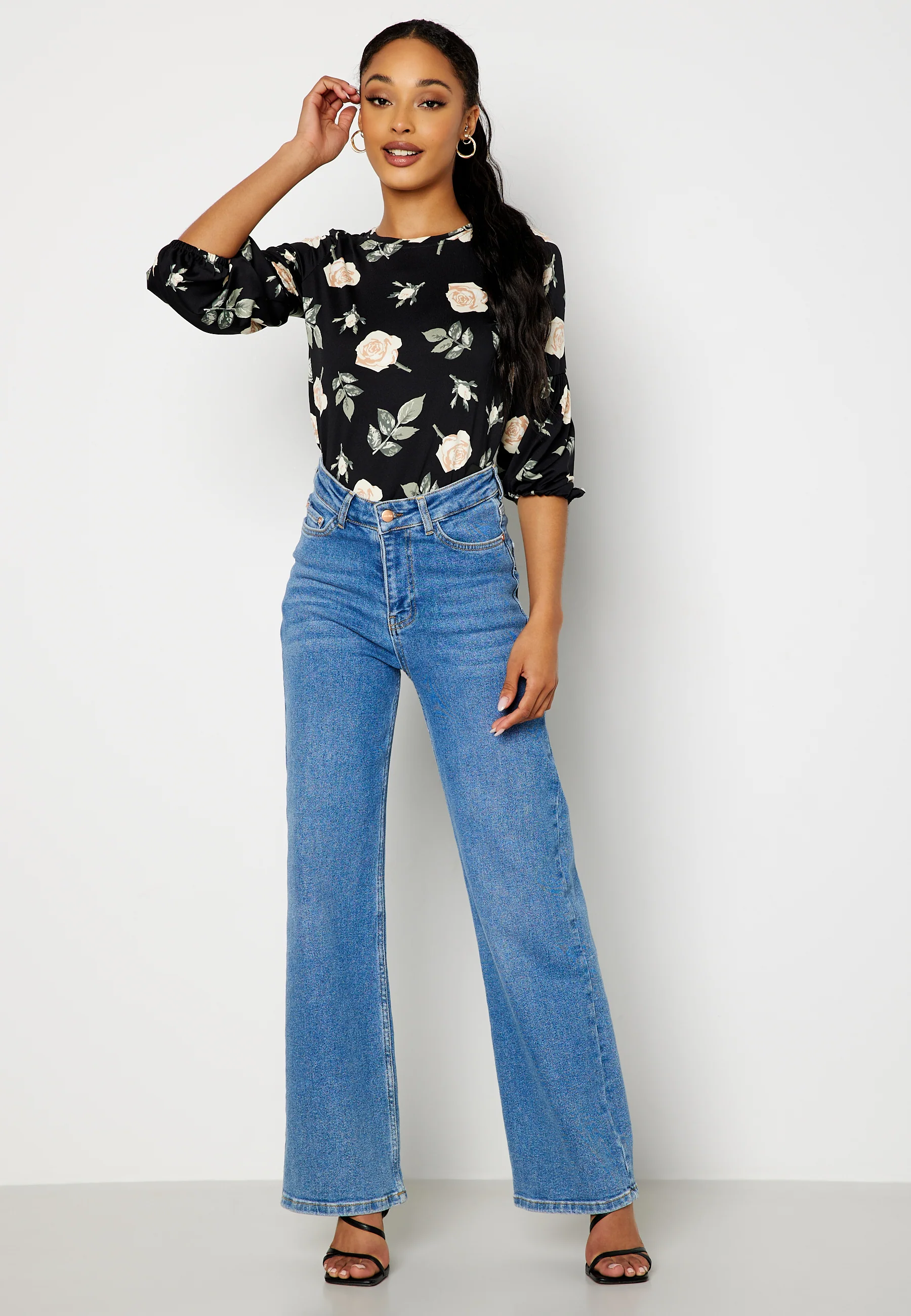 Blenda puff sleeve top - Image 2