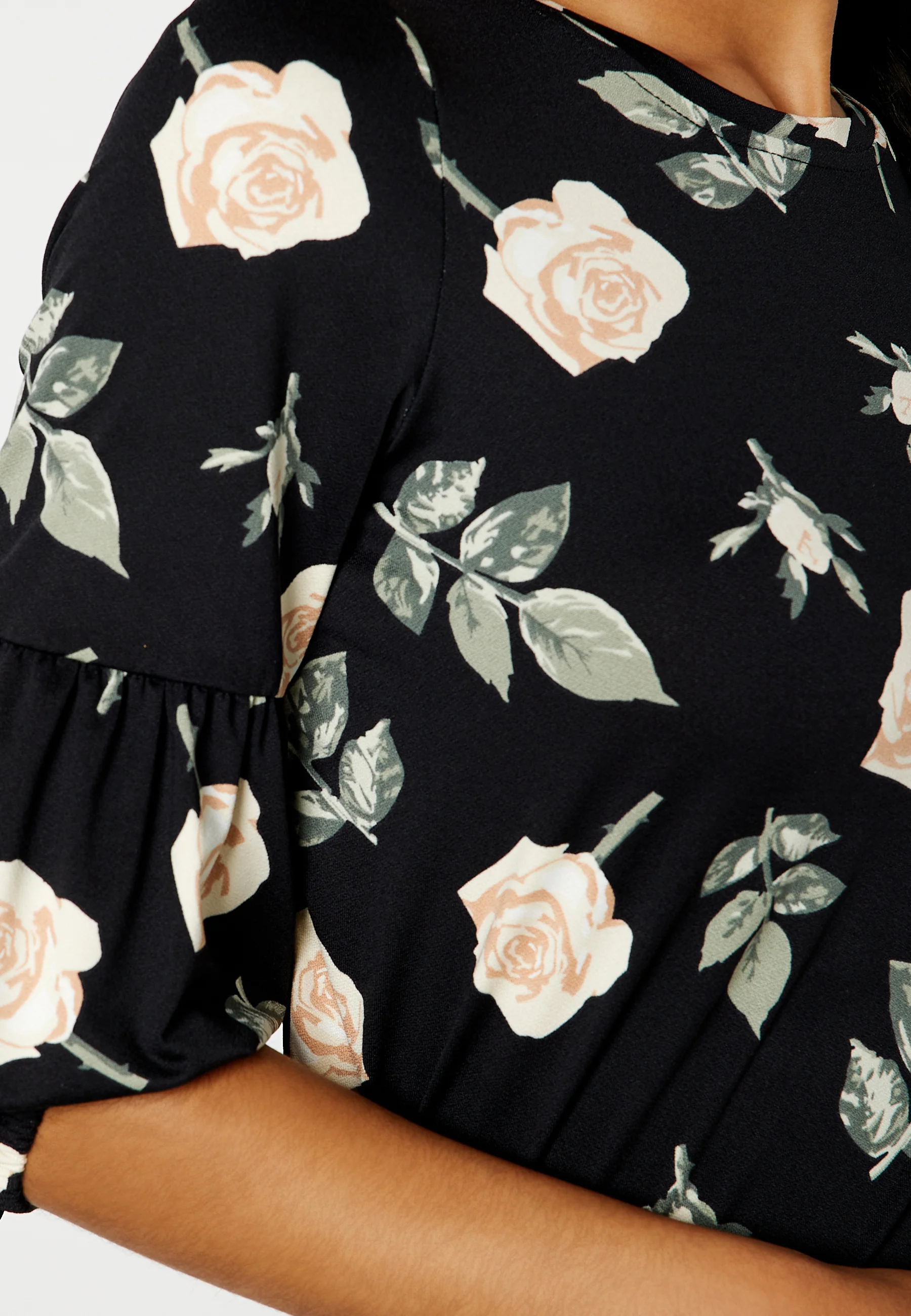 Blenda puff sleeve top - Image 4