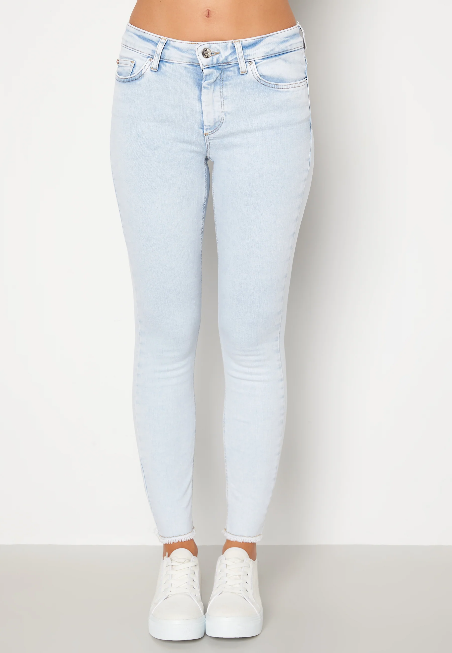 Blush Life Mid Jeans - Image 3