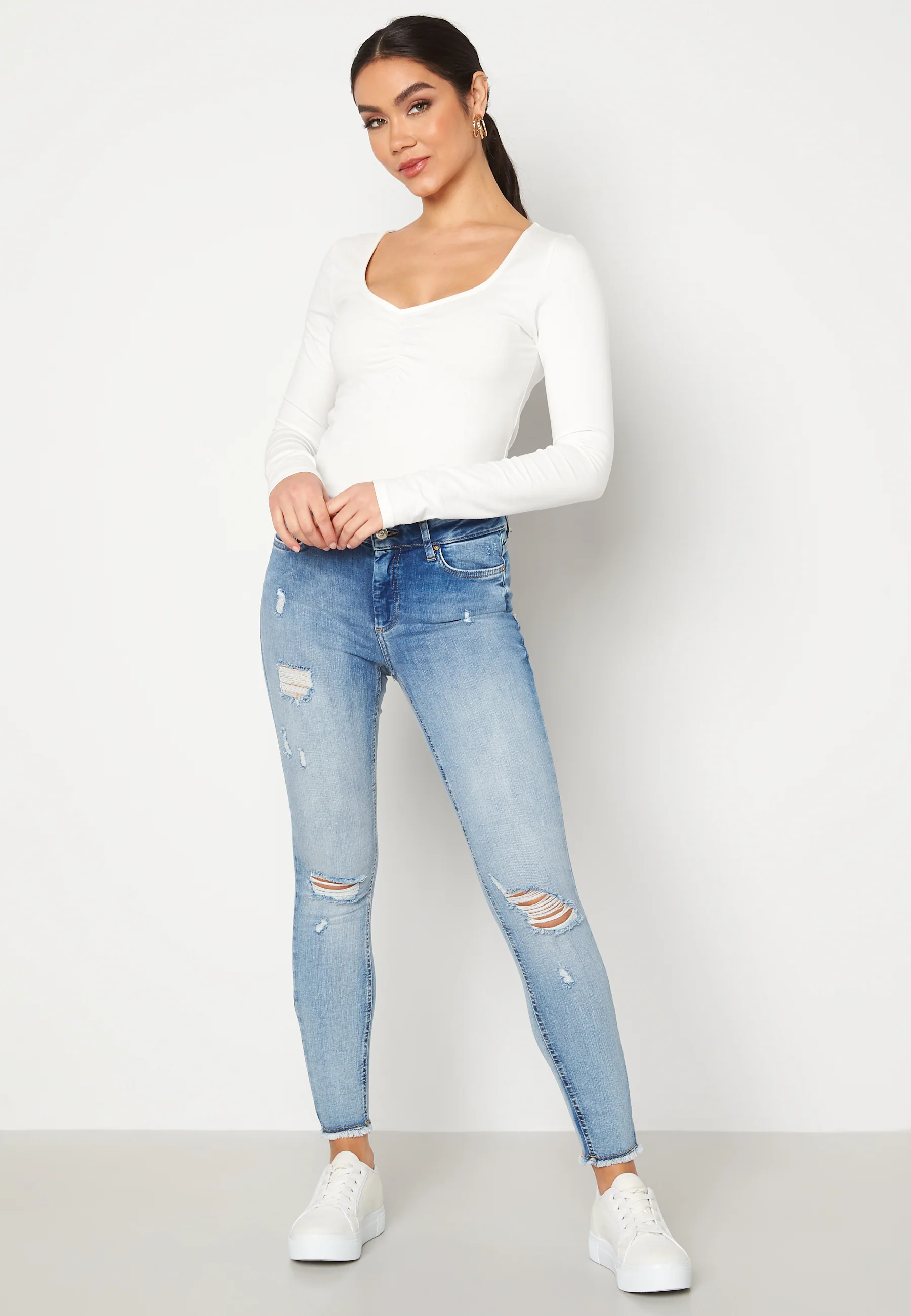 Blush Life Mid Jeans - Image 3