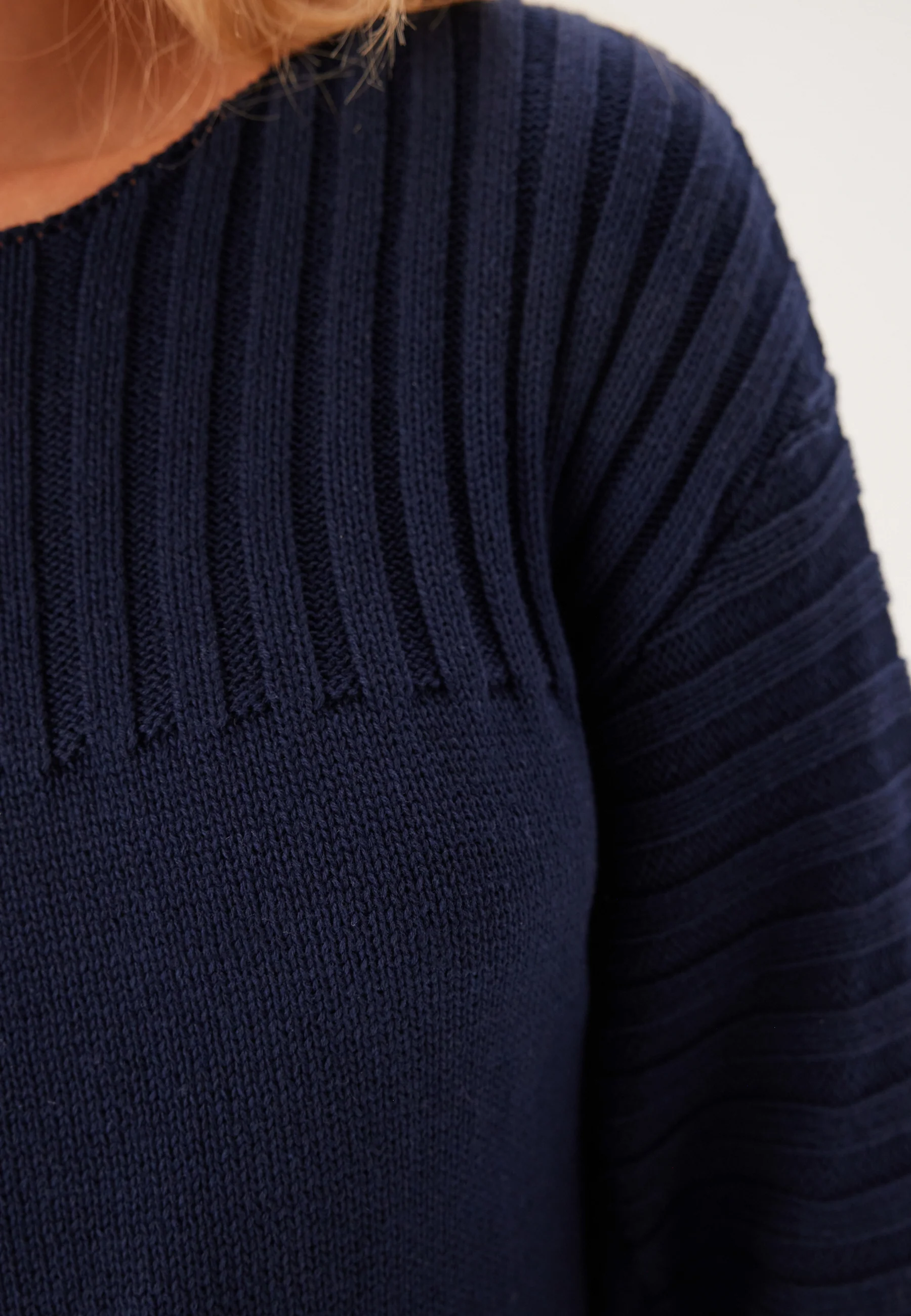 Boatneck Knitted Sweater - Image 6