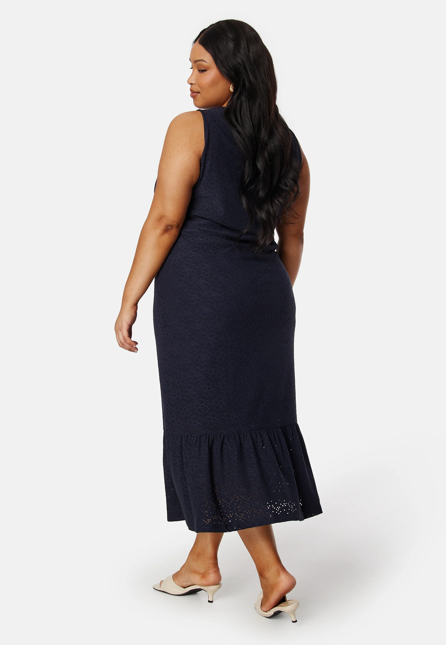 Broderie Anglaise Dress - Image 7