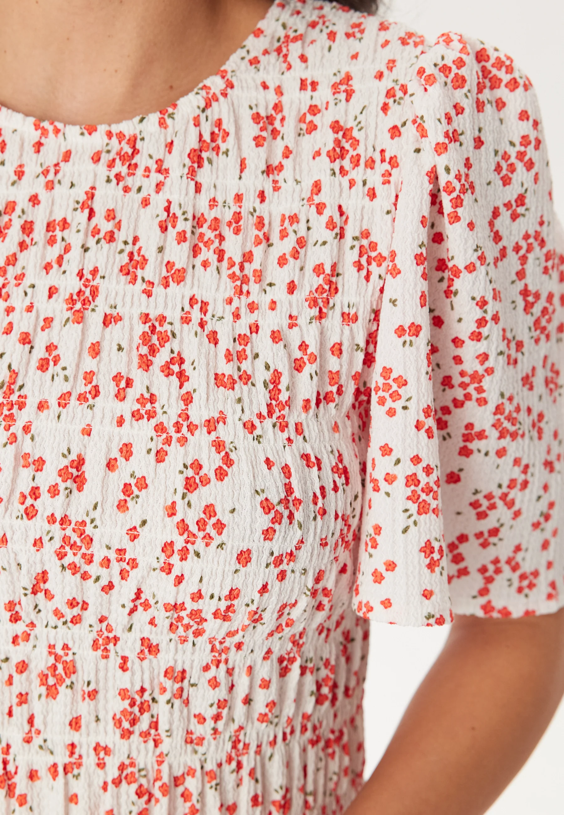 Butterfly Sleeve Short Dress - Image 4