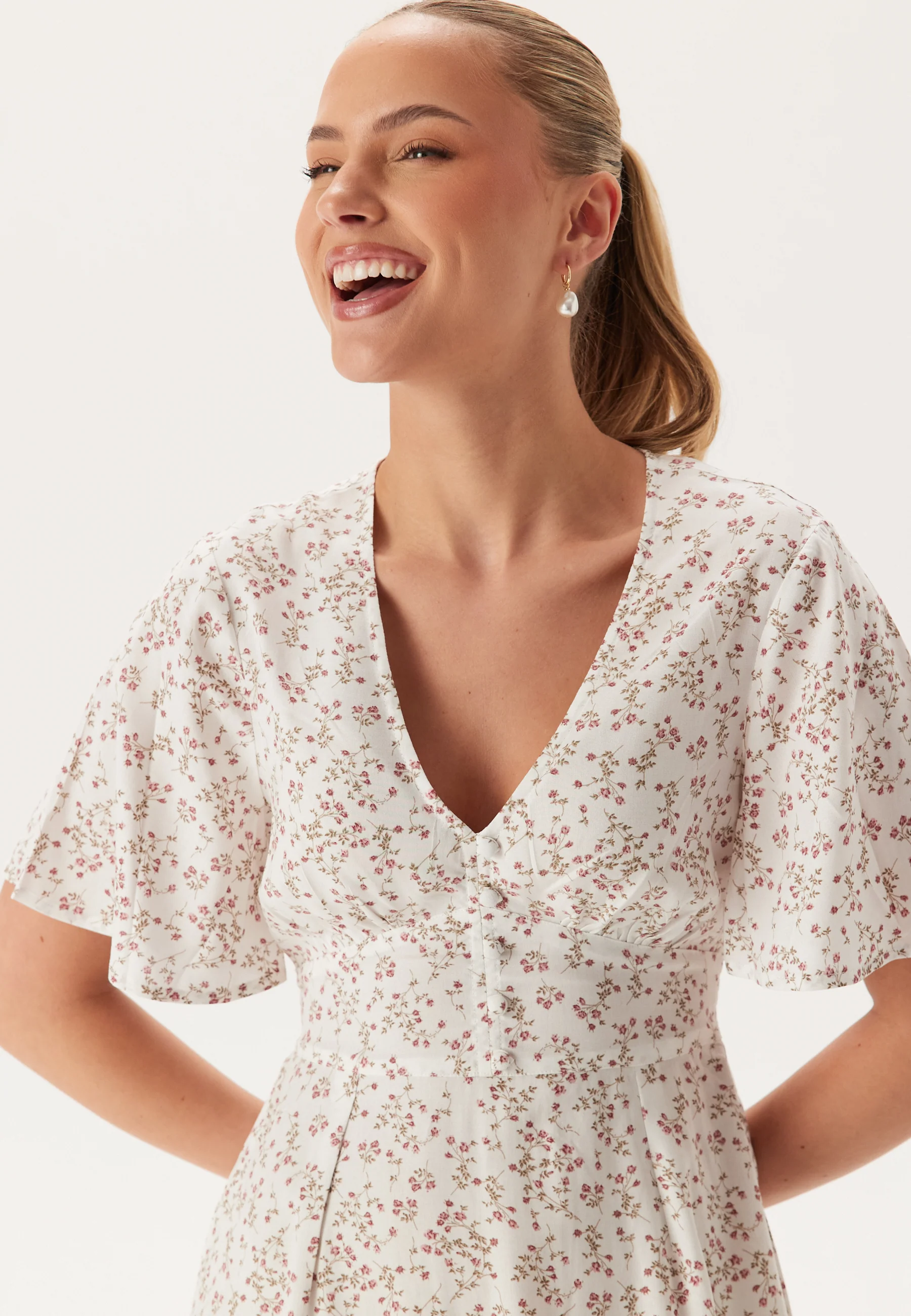 Butterfly Sleeve Viscose Maxi Dress - Image 3