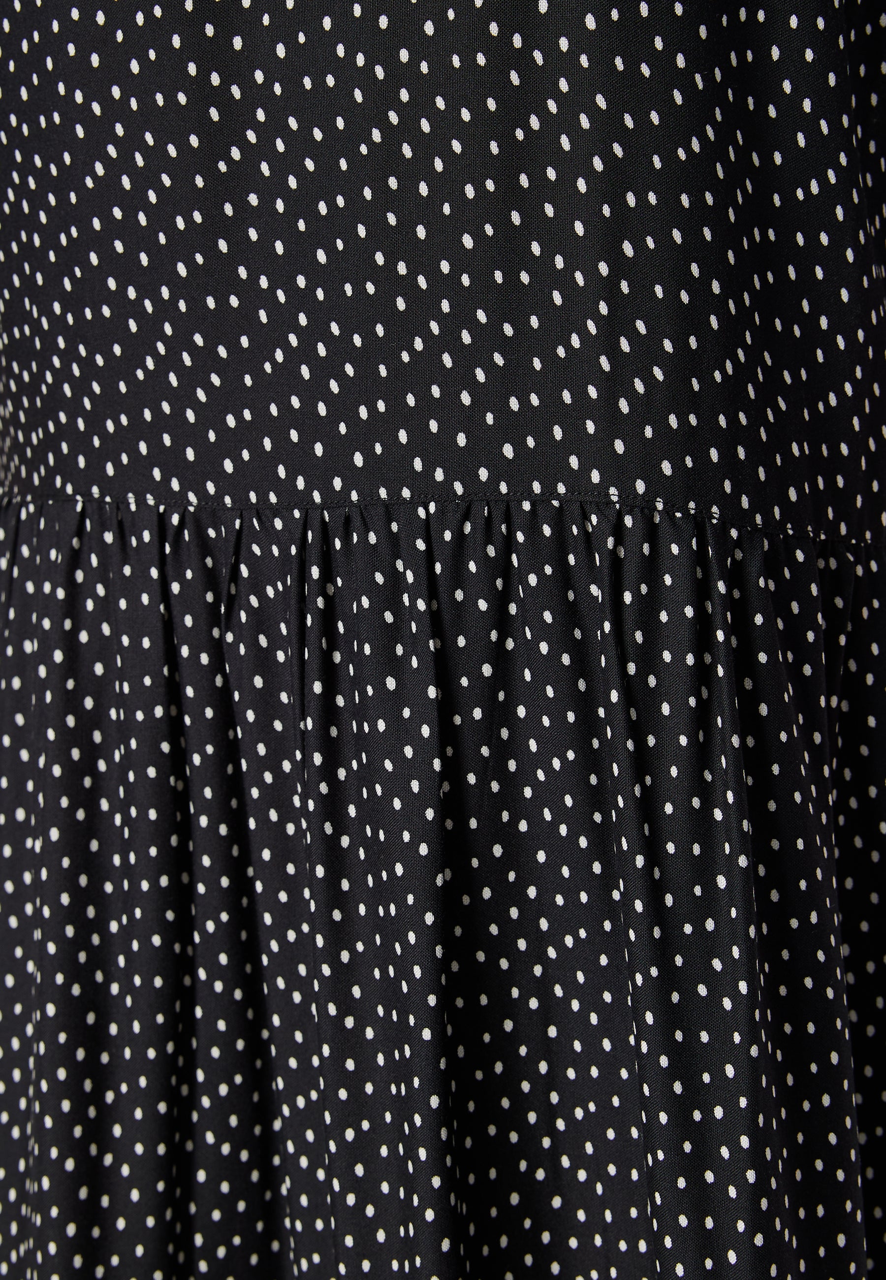 Butterfly Sleeve Viscose Midi Dress - Image 4