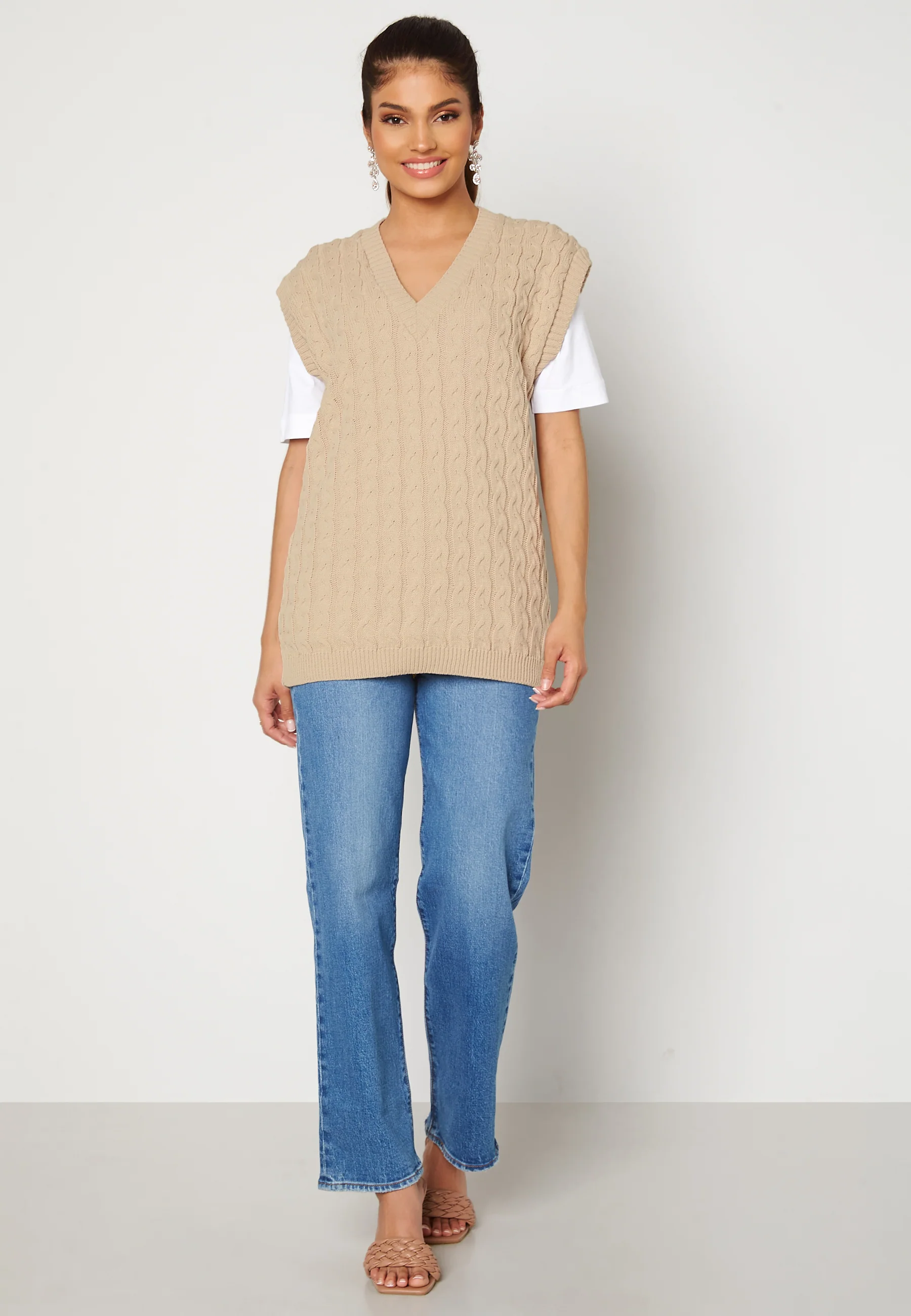 Cable Knit High Neck Tank Top - Image 2