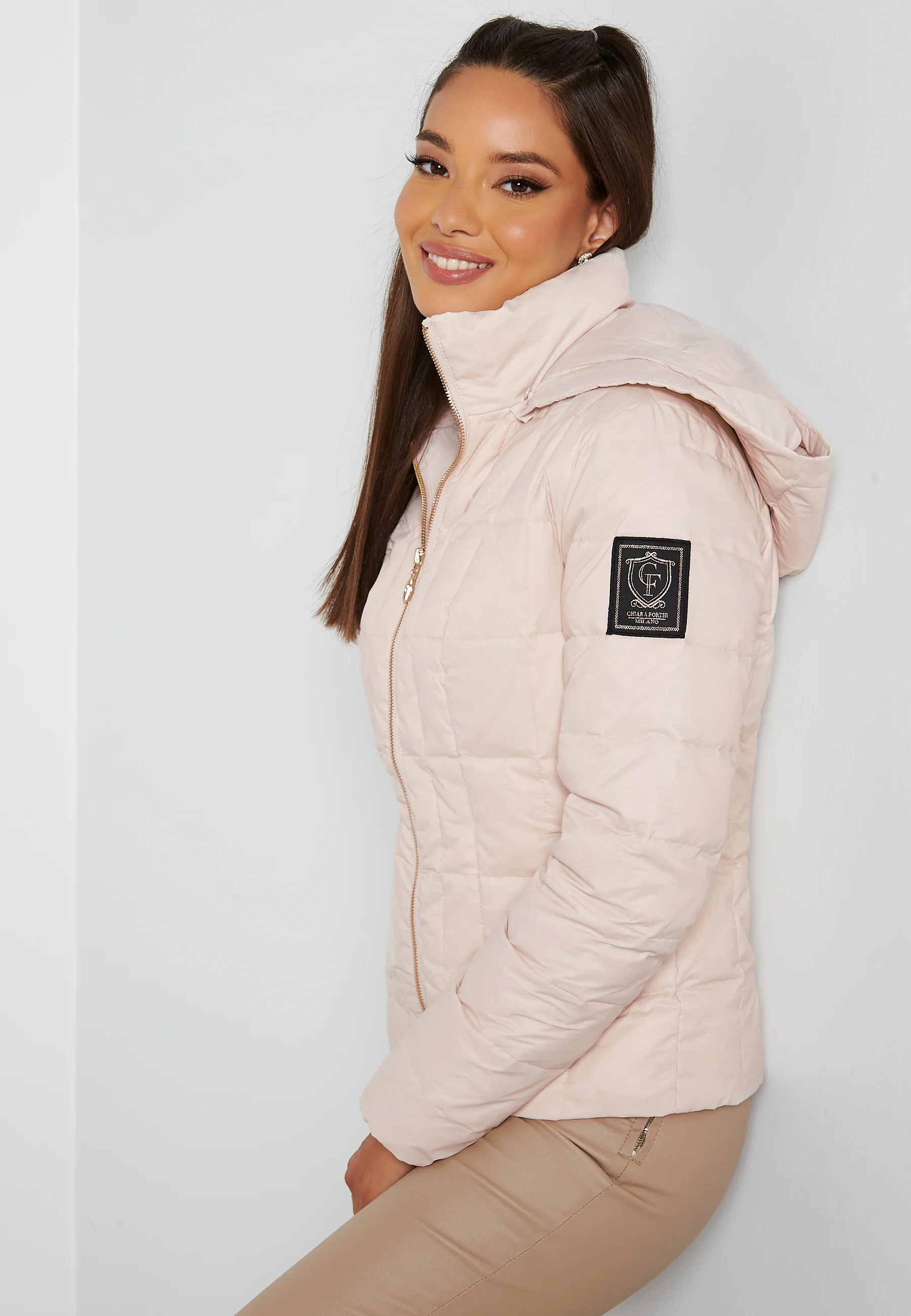 Calinda Light Down Jacket - Image 4