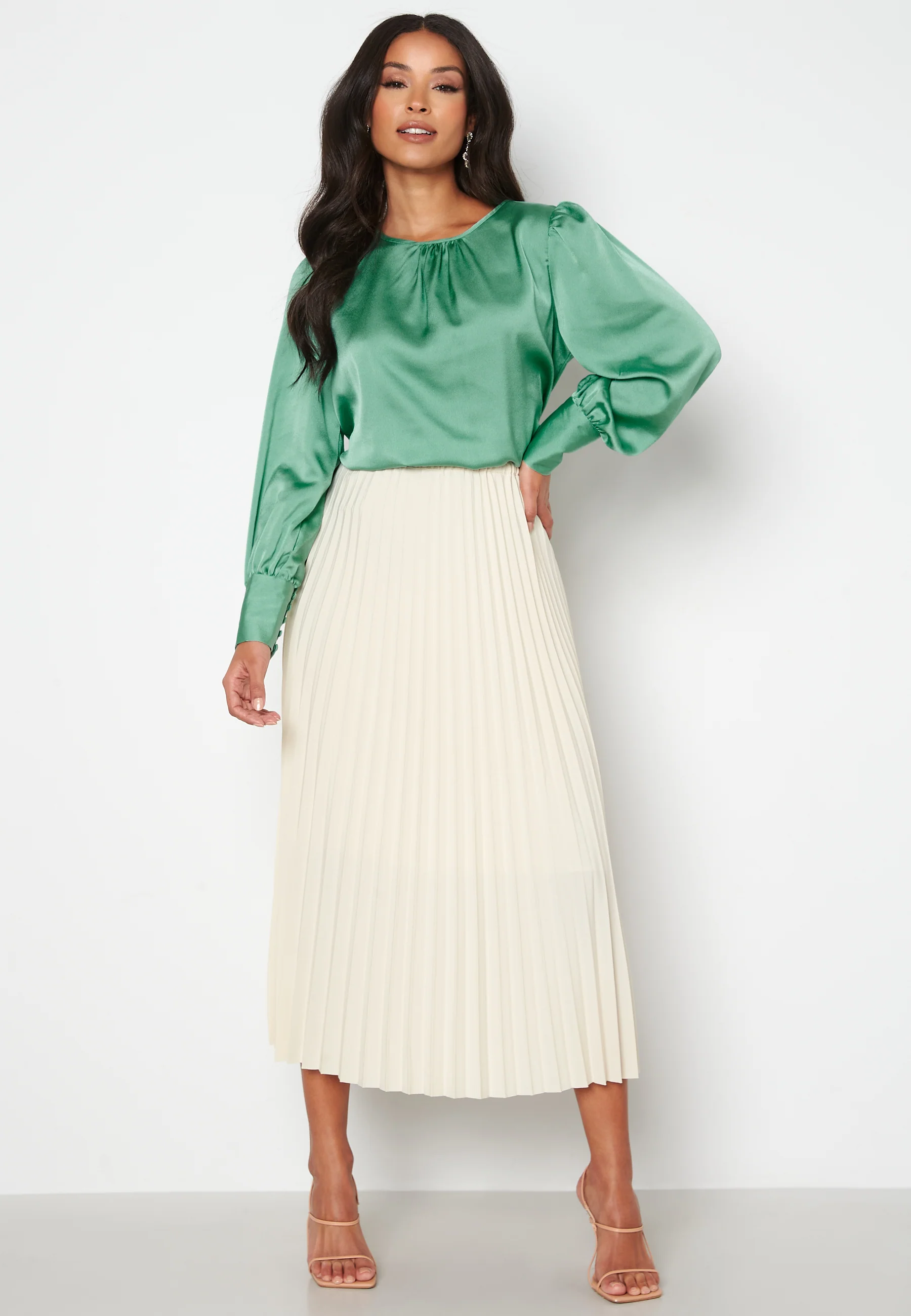 Carli LS O-neck Blouse - Image 3