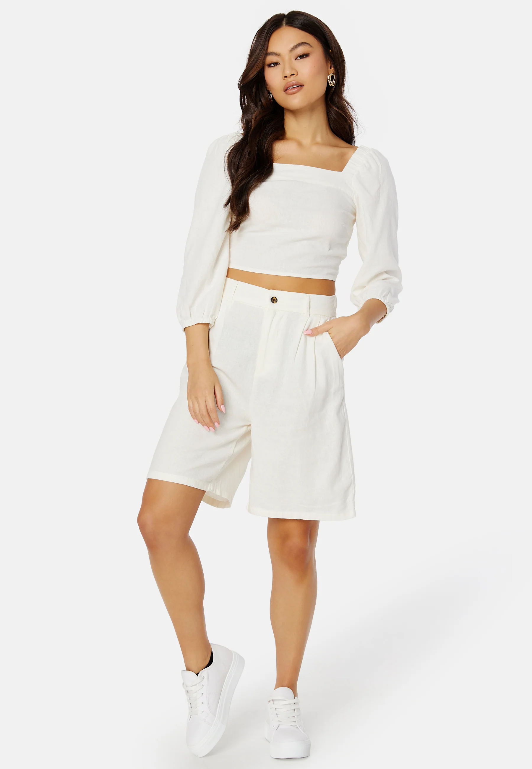 Caro HW Wide Linen Blend Shorts - Image 4
