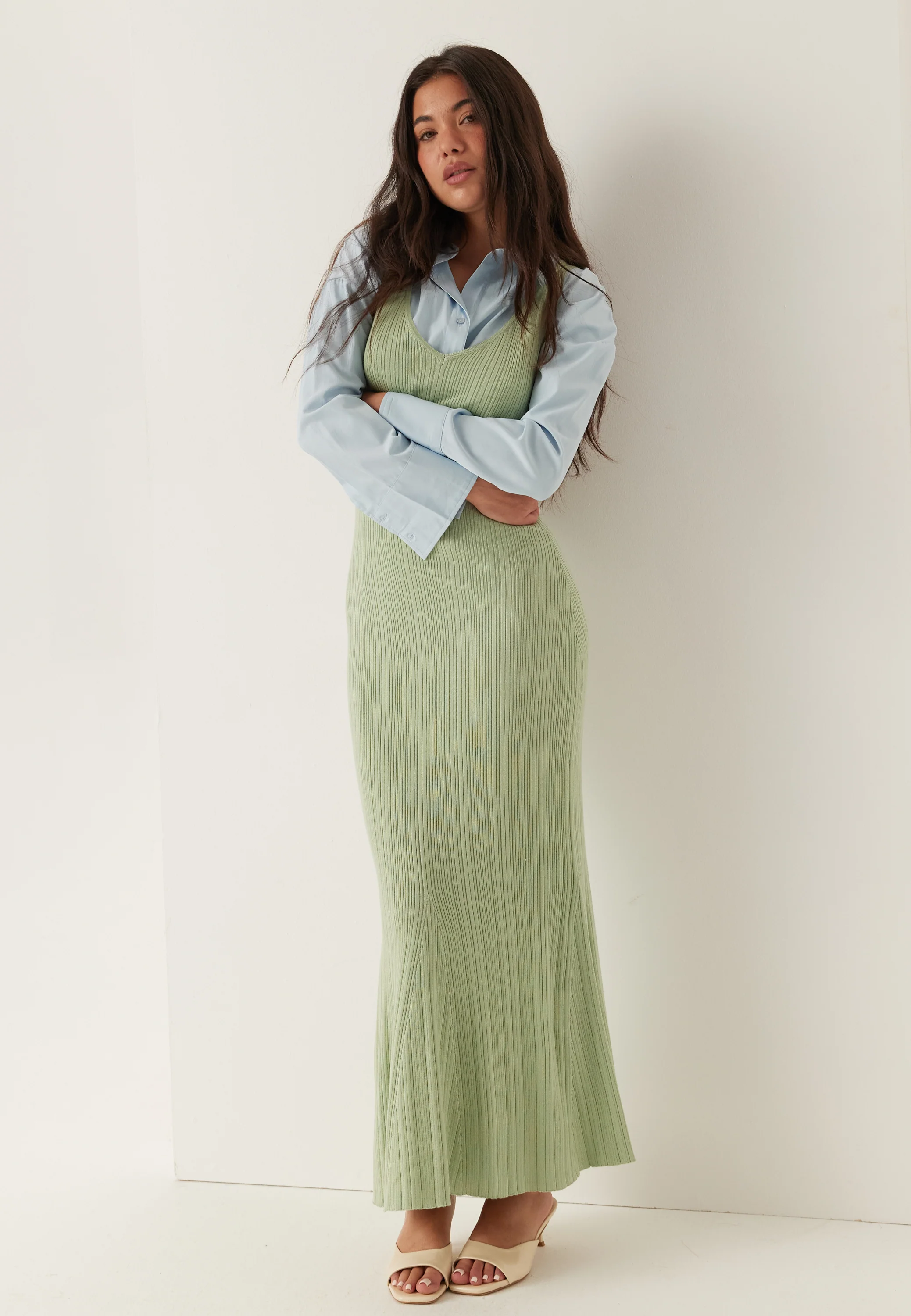 Knitted V-neck Dress - Image 4