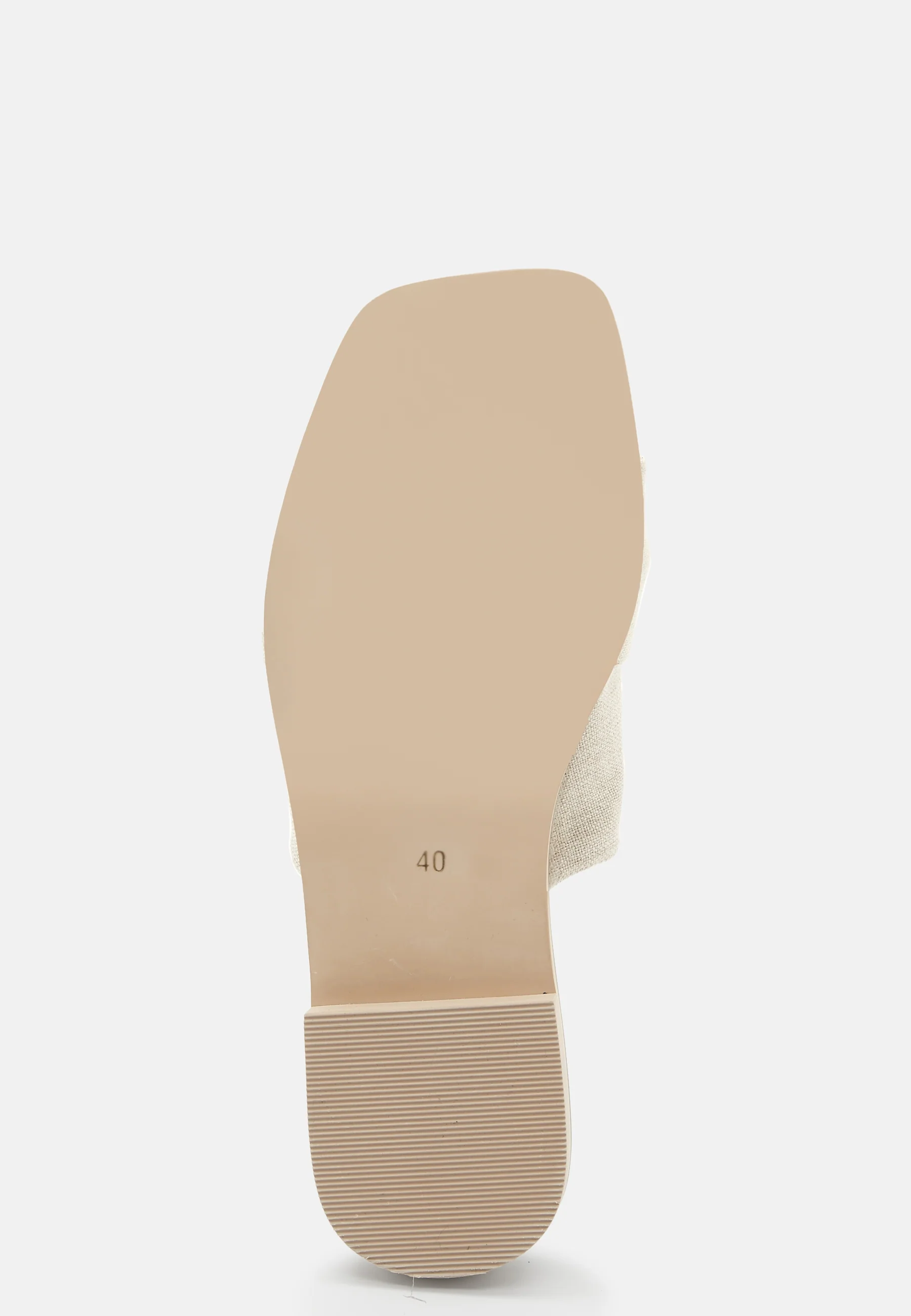 CC Linen Slipper - Image 5