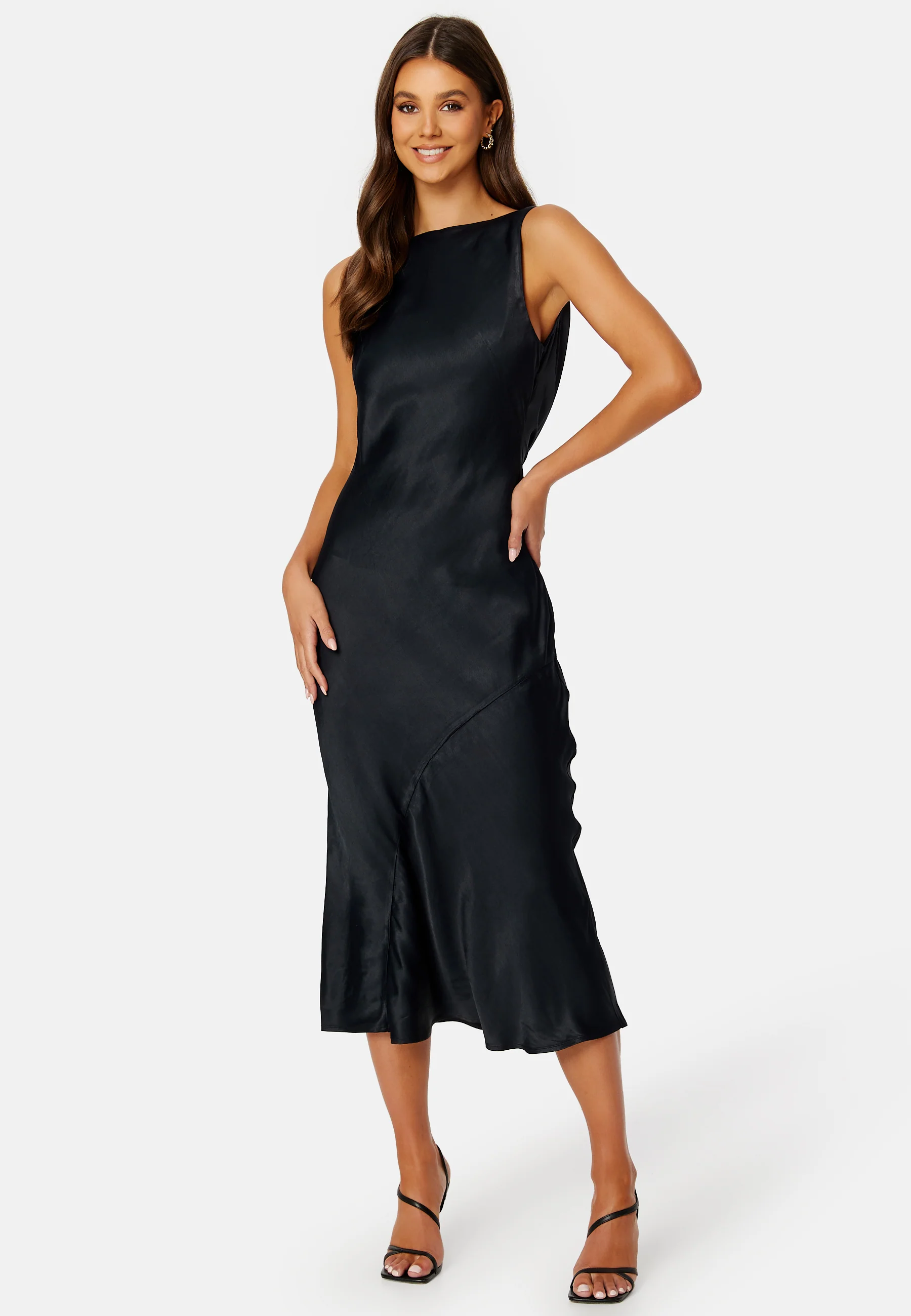 CC Low back Dress - Image 2