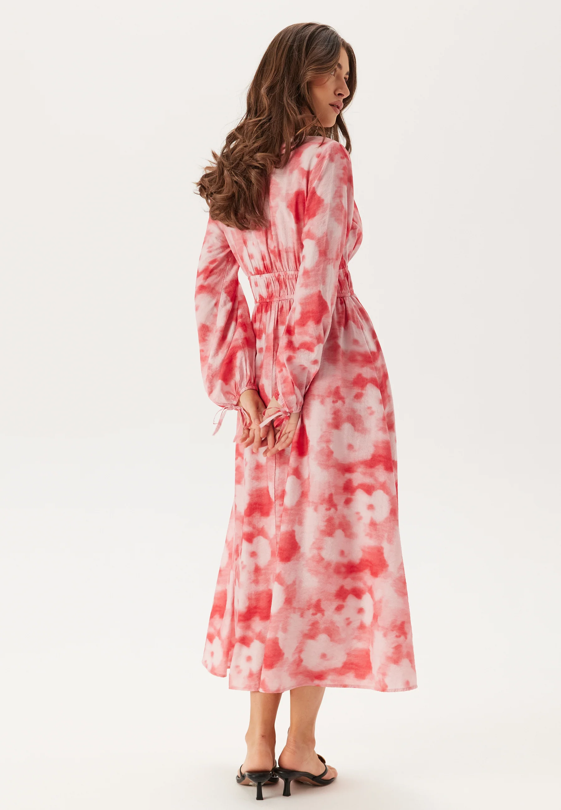 CC V-neck Viscose Strap L/S Dress - Image 3