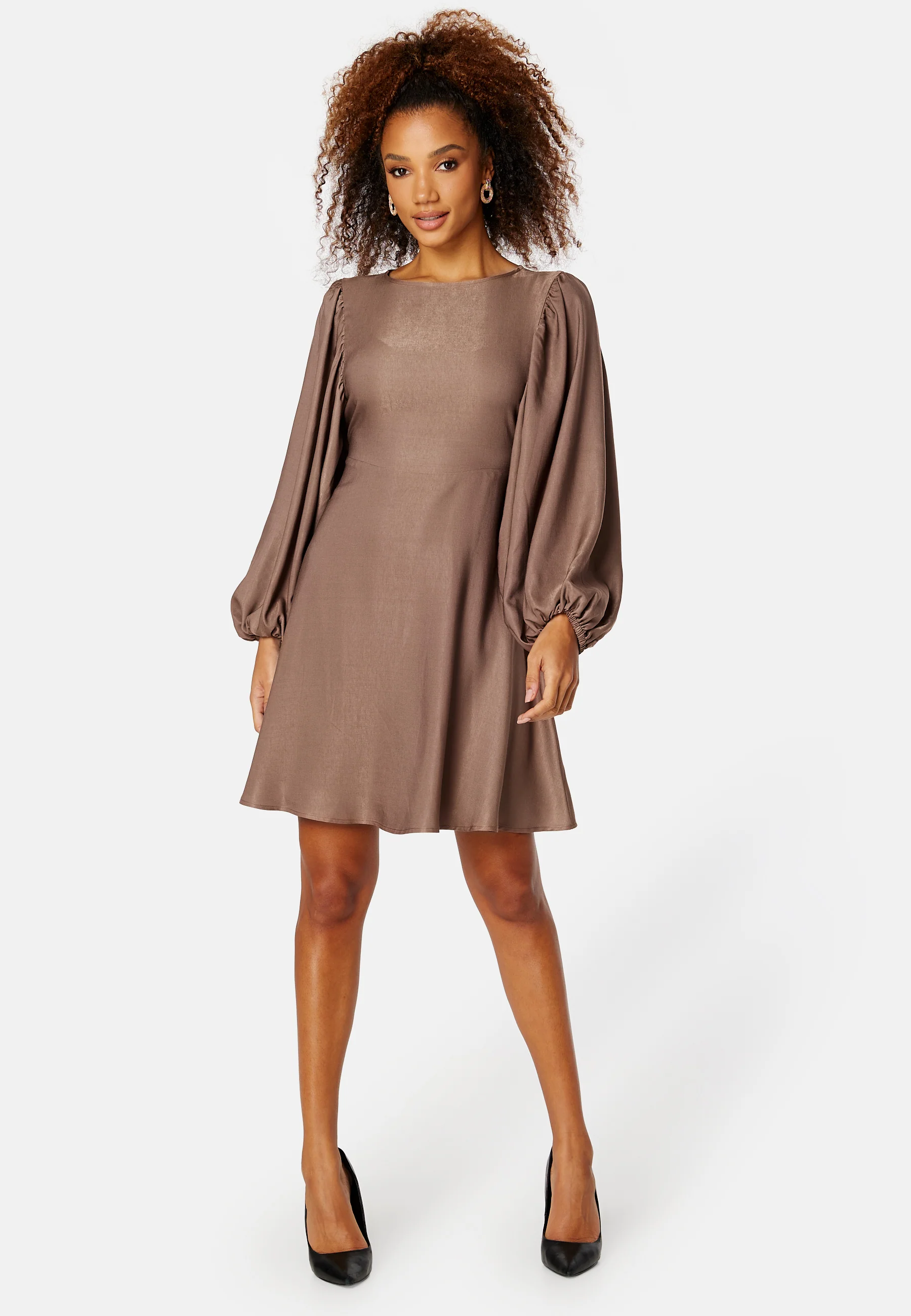Charli Balloon Sleeve Dress - Image 2