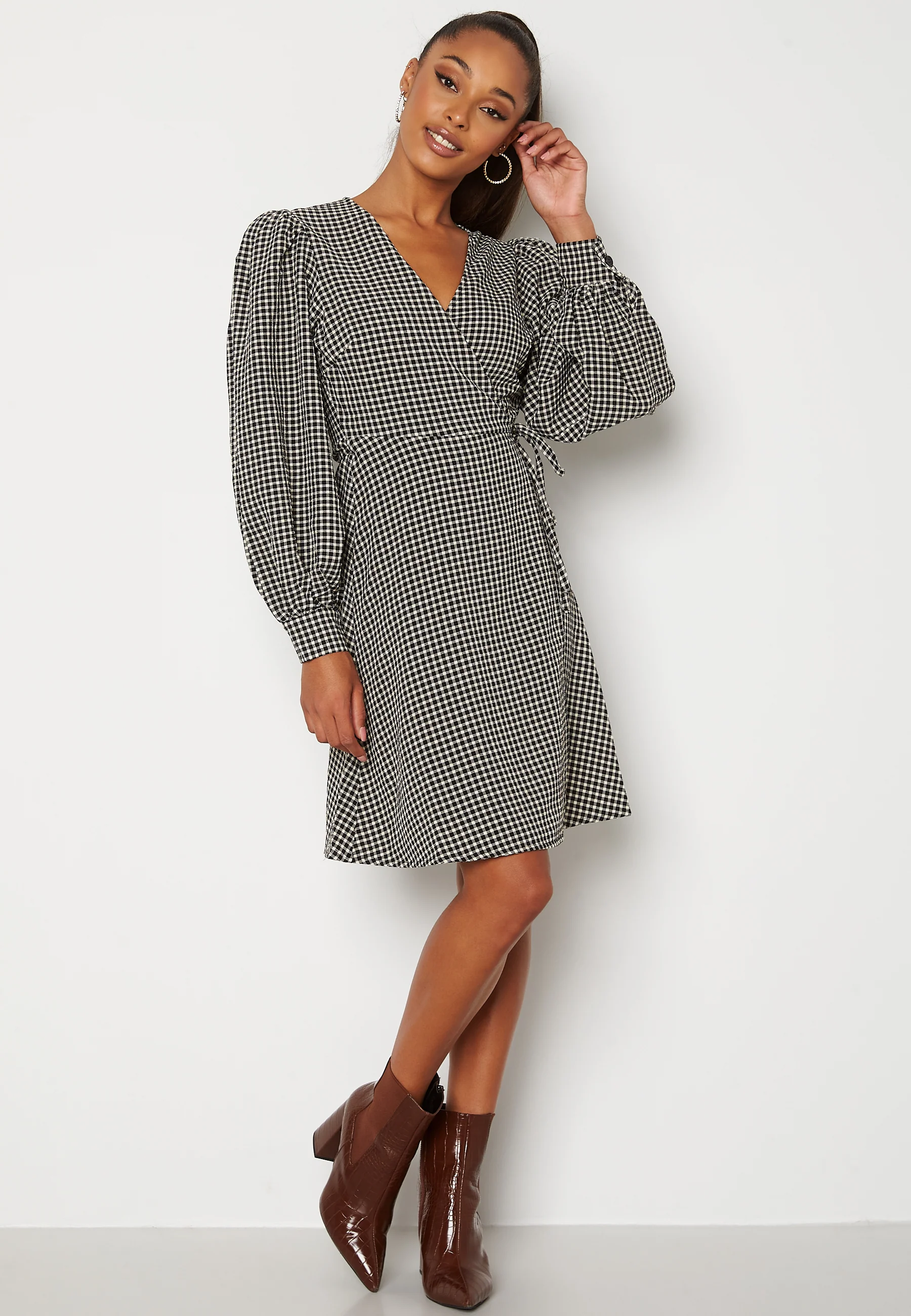 Charlie Short Wrap Dress - Image 3