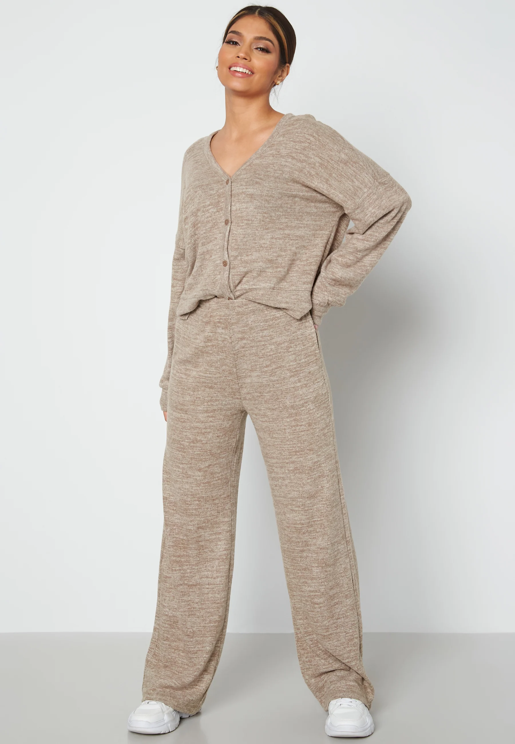Chill V-Neck Button Cardigan - Image 2