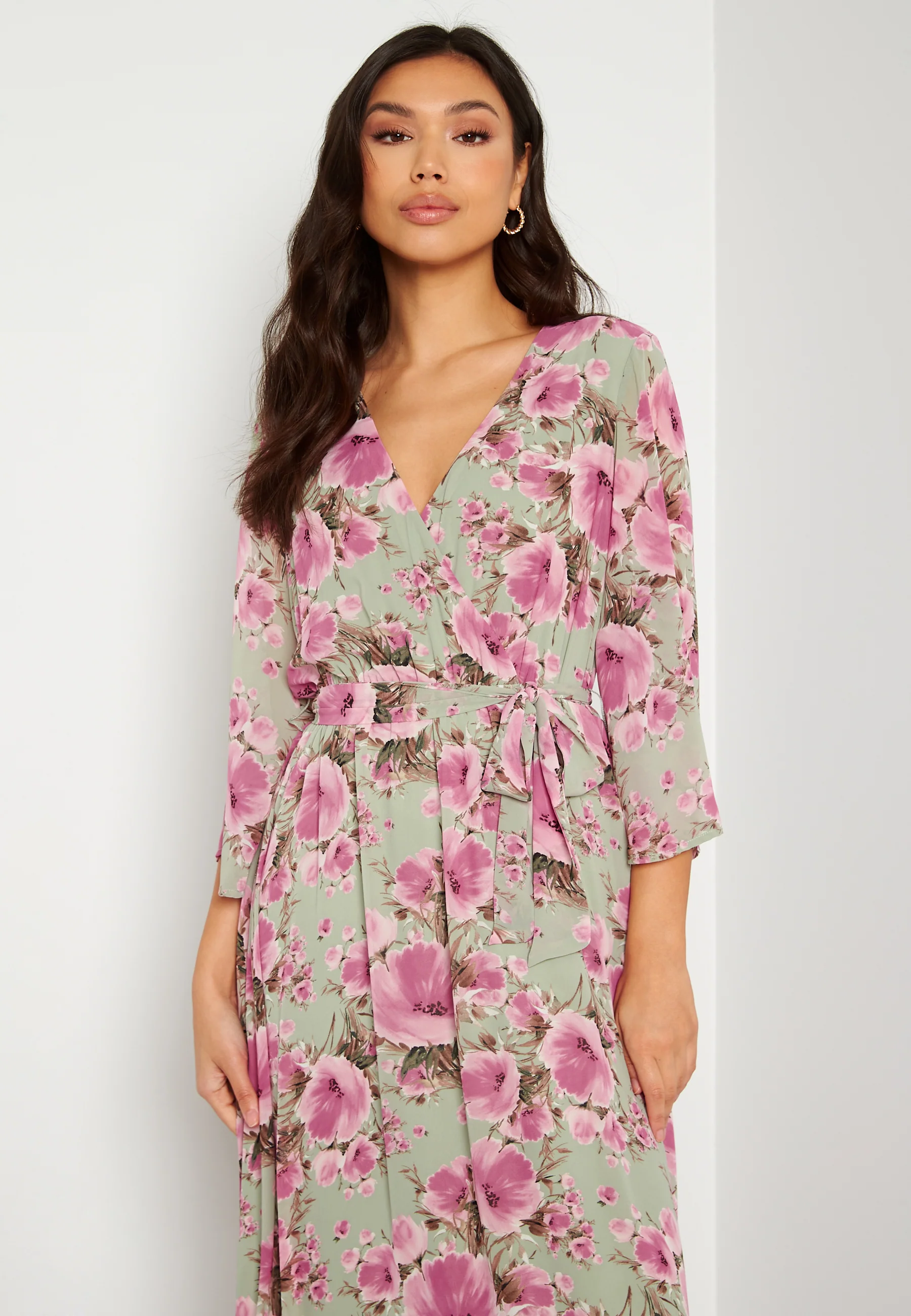 Clarette V-Neck 3/4 Ankle Dress - Image 3