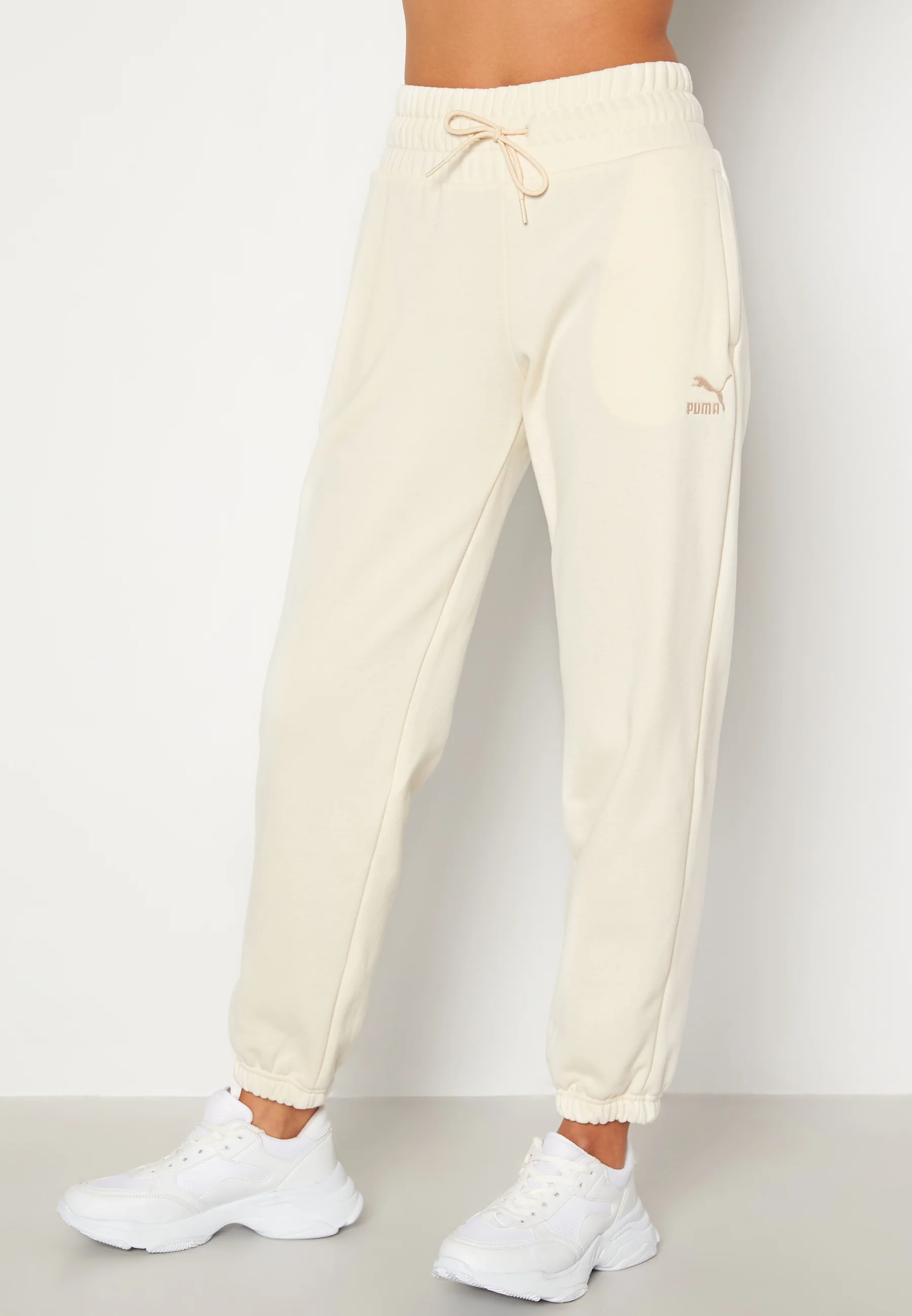 Classics Relaxed Pants - Image 2