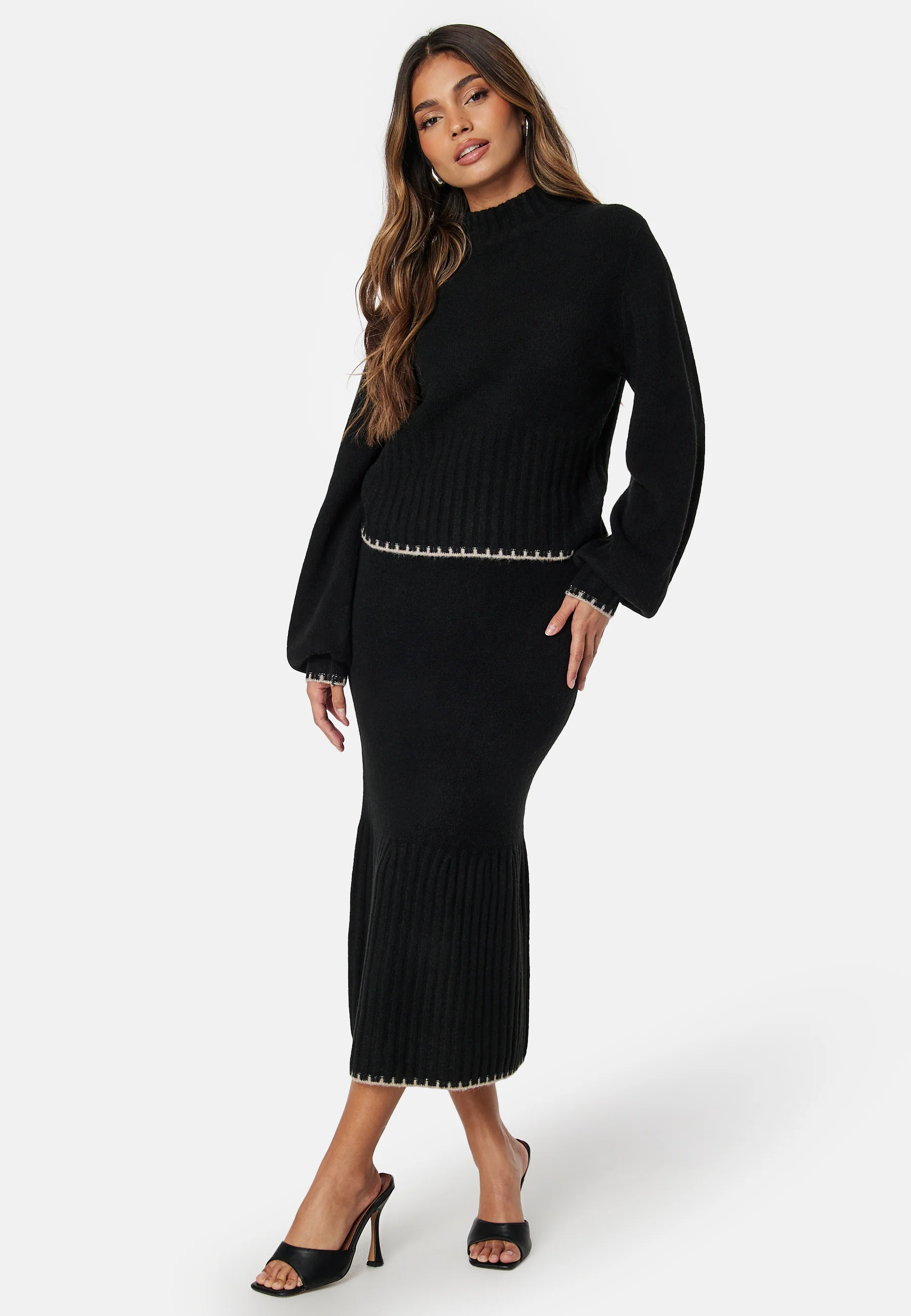 Contrast Edge Knitted Skirt - Image 2