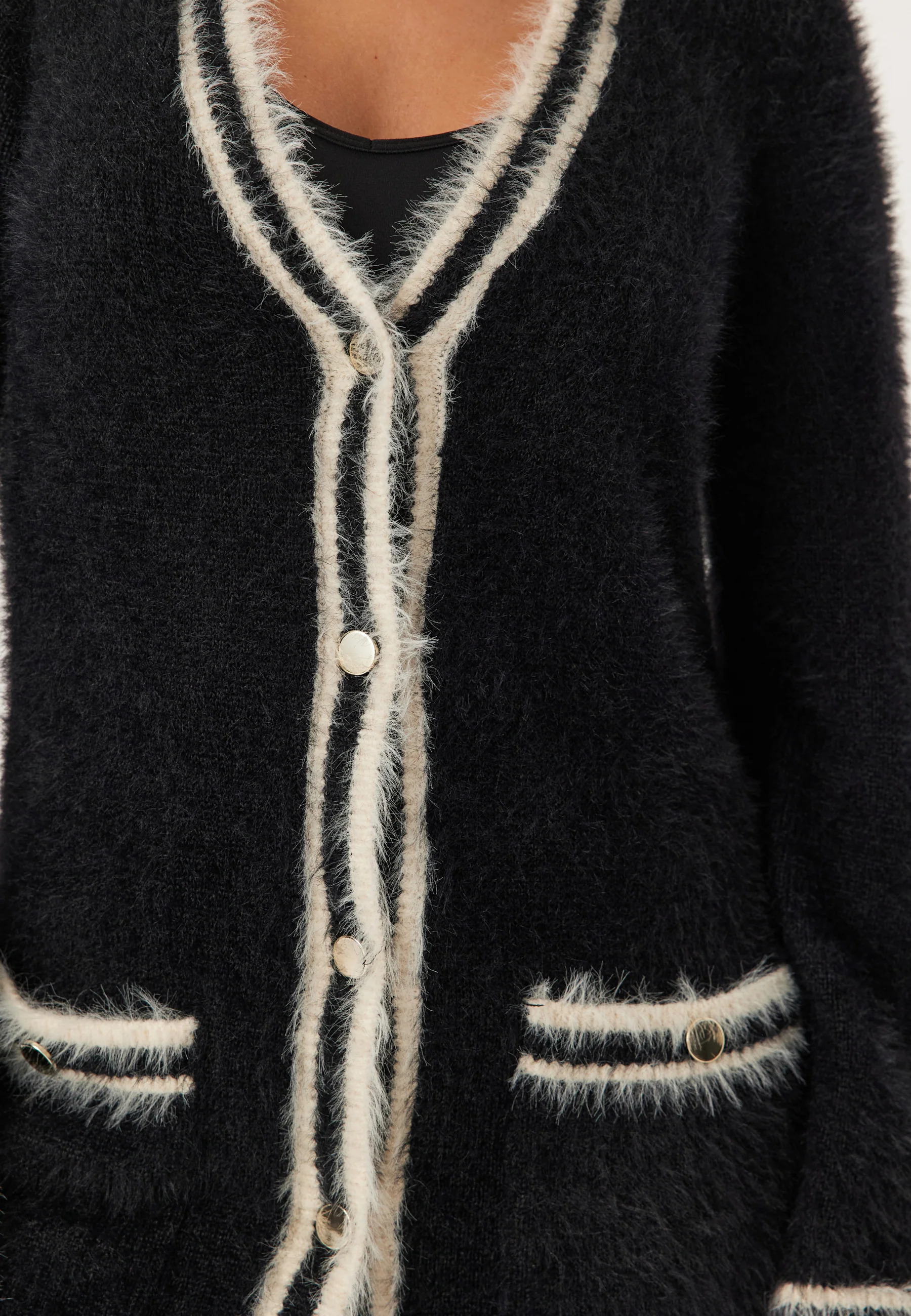 Contrast Fluffy Knitted Cardigan - Image 4