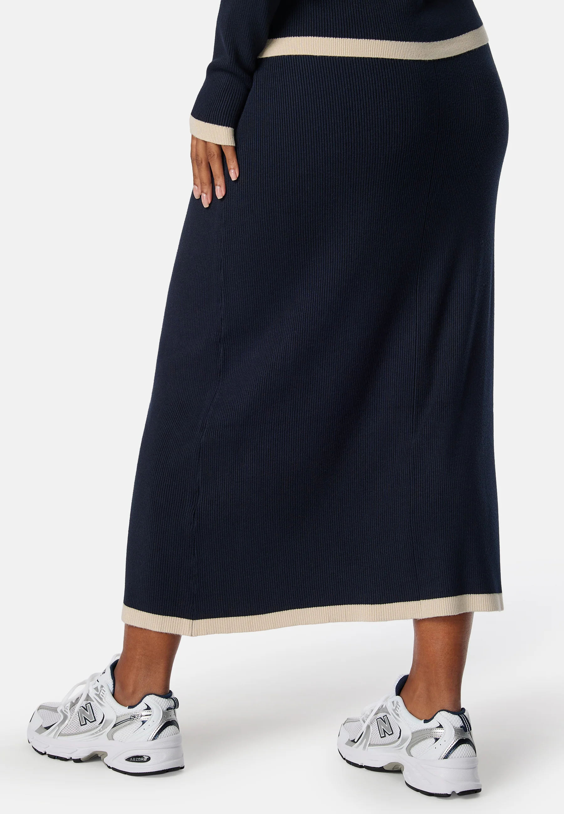 Contrast Knitted Midi Skirt - Image 6