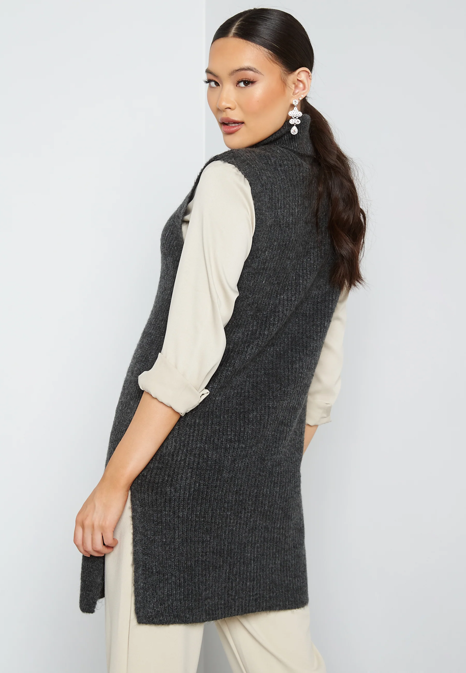 Cora Long Rollneck Vest - Image 3