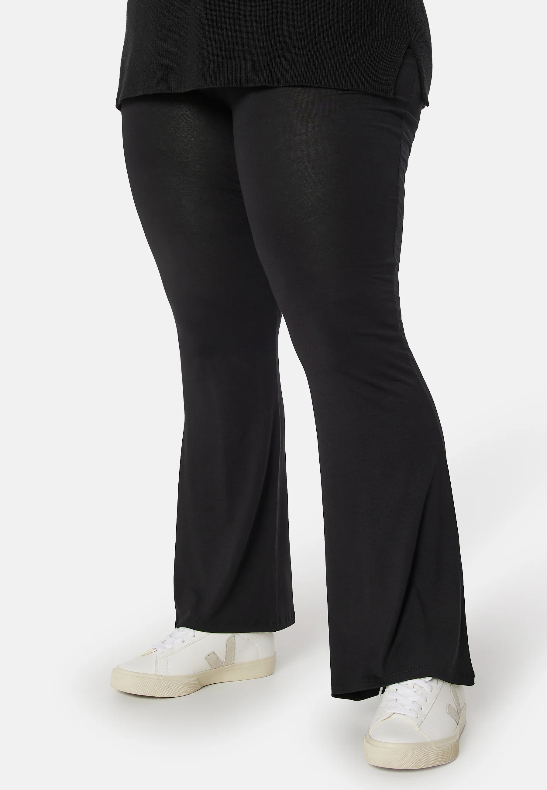Cozensa trousers - Image 9