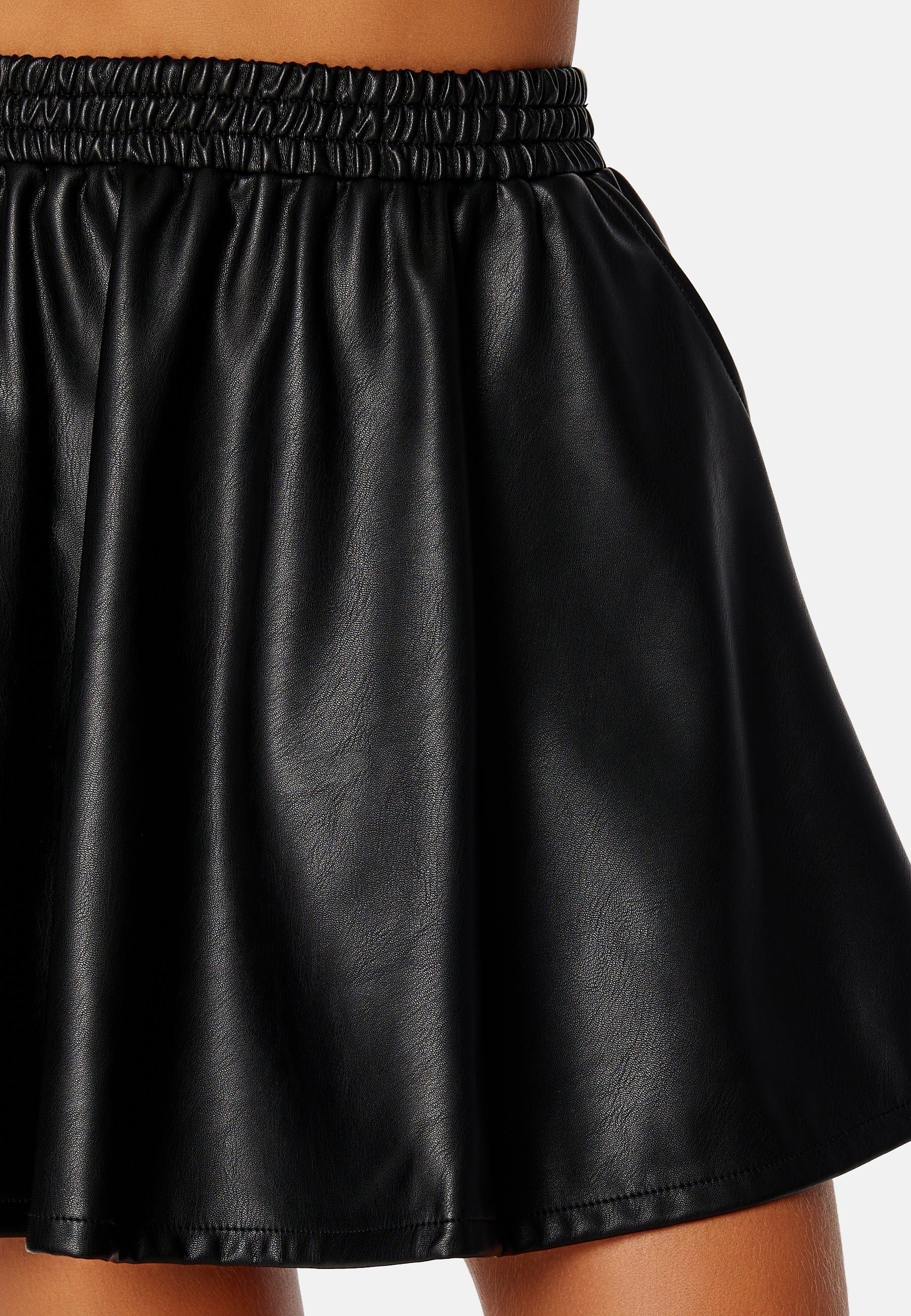 Dagmar RW Coated skater skirt - Image 4