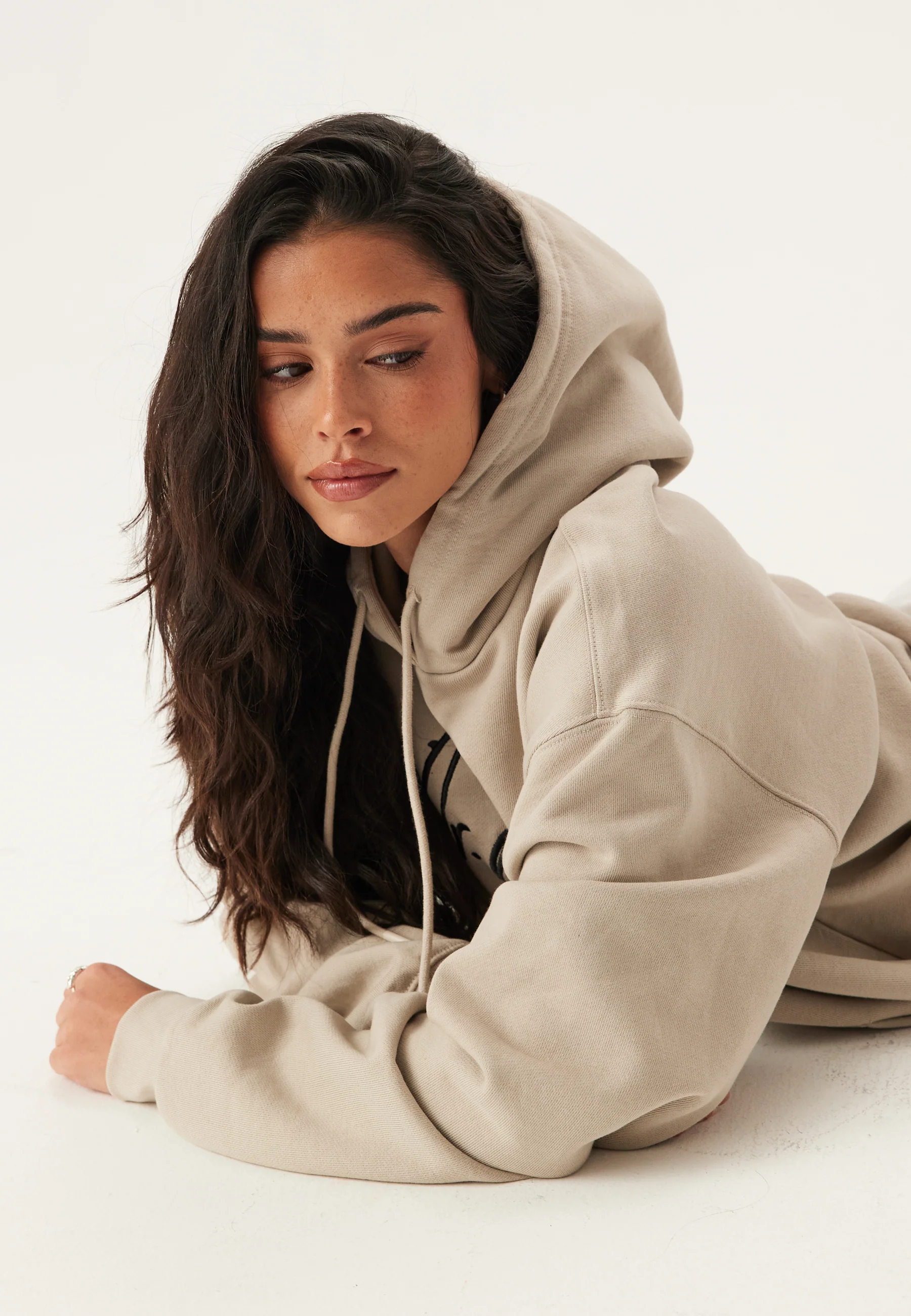 Damien Hoodie - Image 5