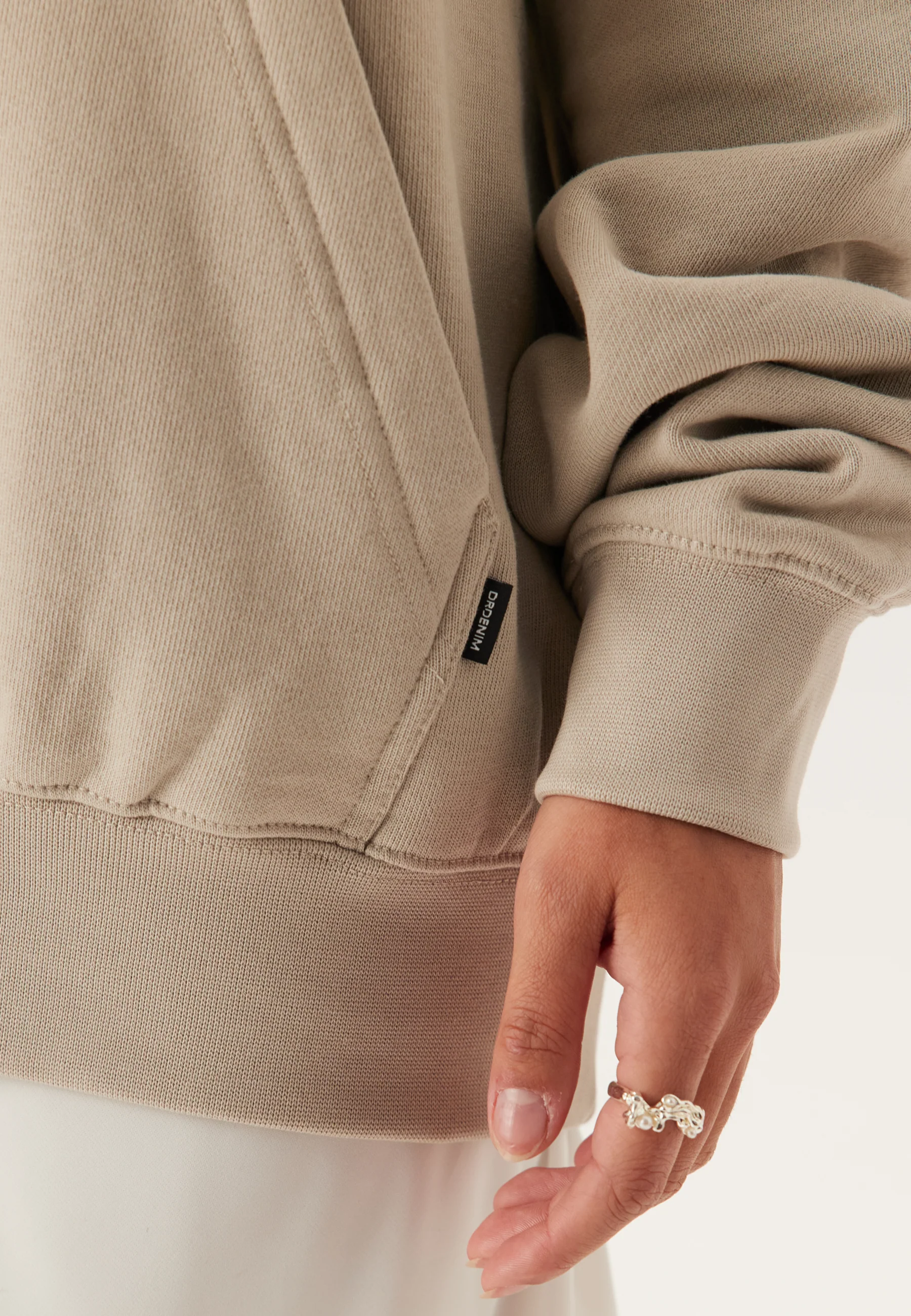 Damien Hoodie - Image 6