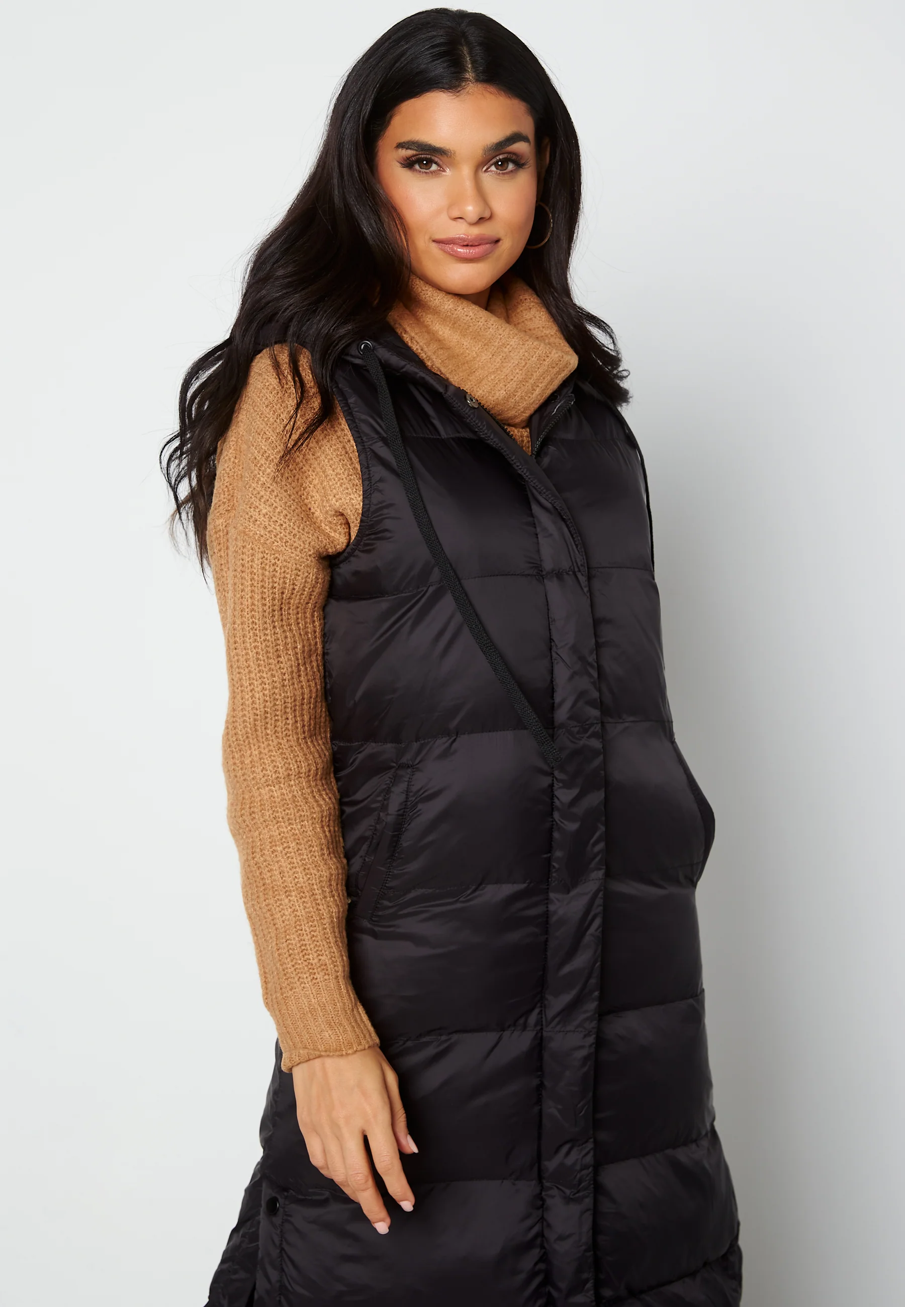 Dea-L Vest - Image 2